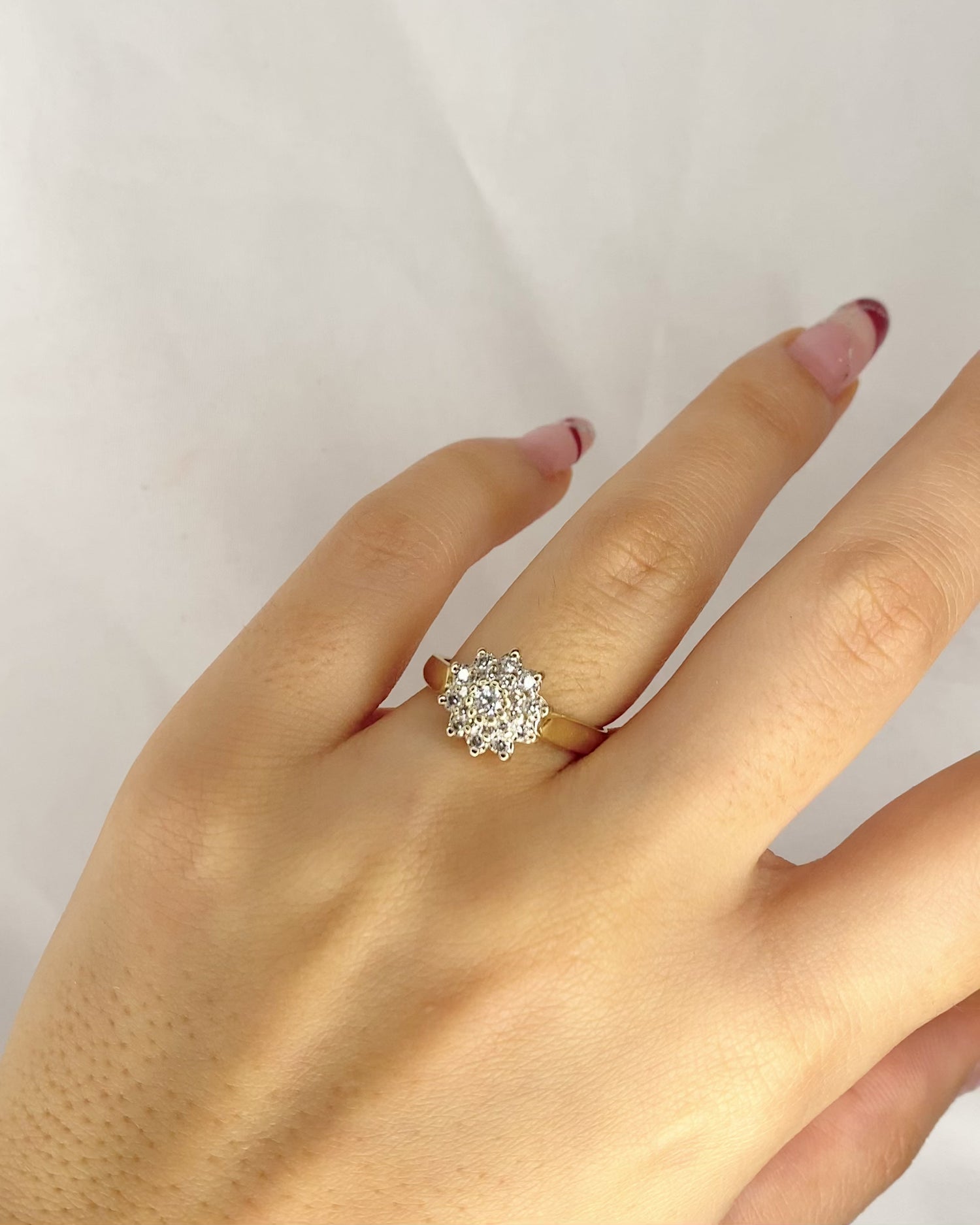Bague Marguerite Diamants 0.39 carat "Solange"