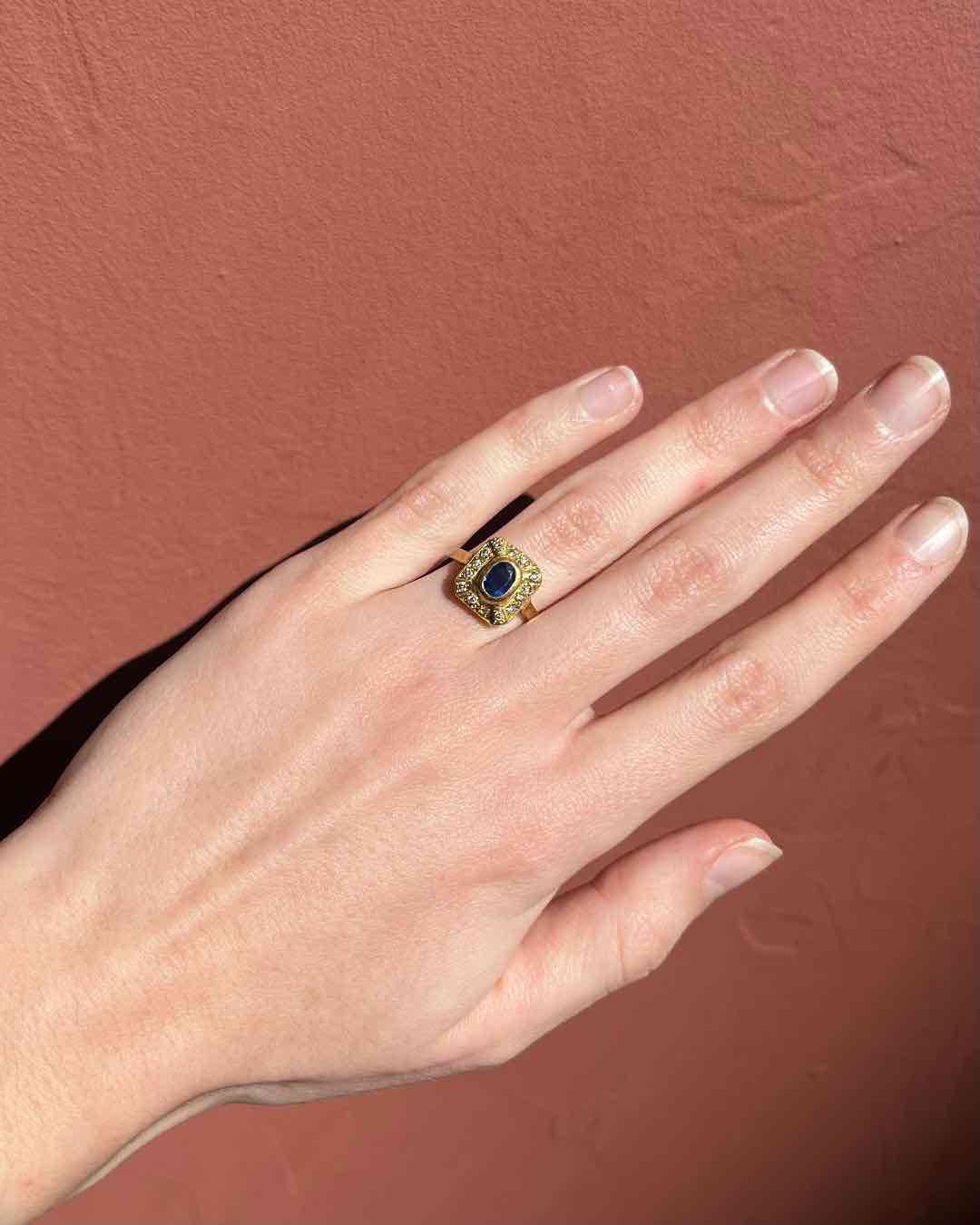 Bague style Art-Déco Saphir & Diamants "Rebecca"
