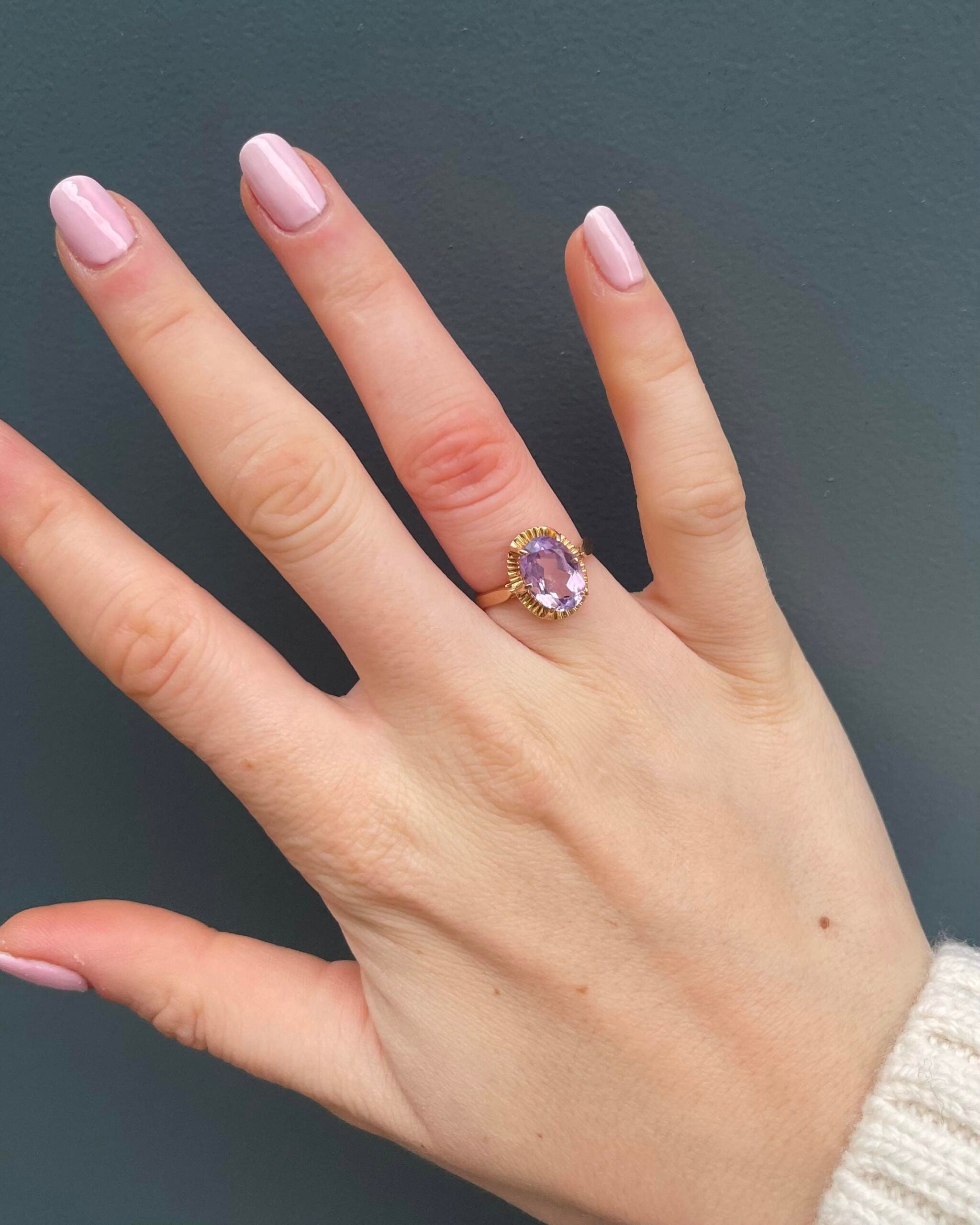 Bague Solitaire Améthyste 2.35 Carats "Galilee"