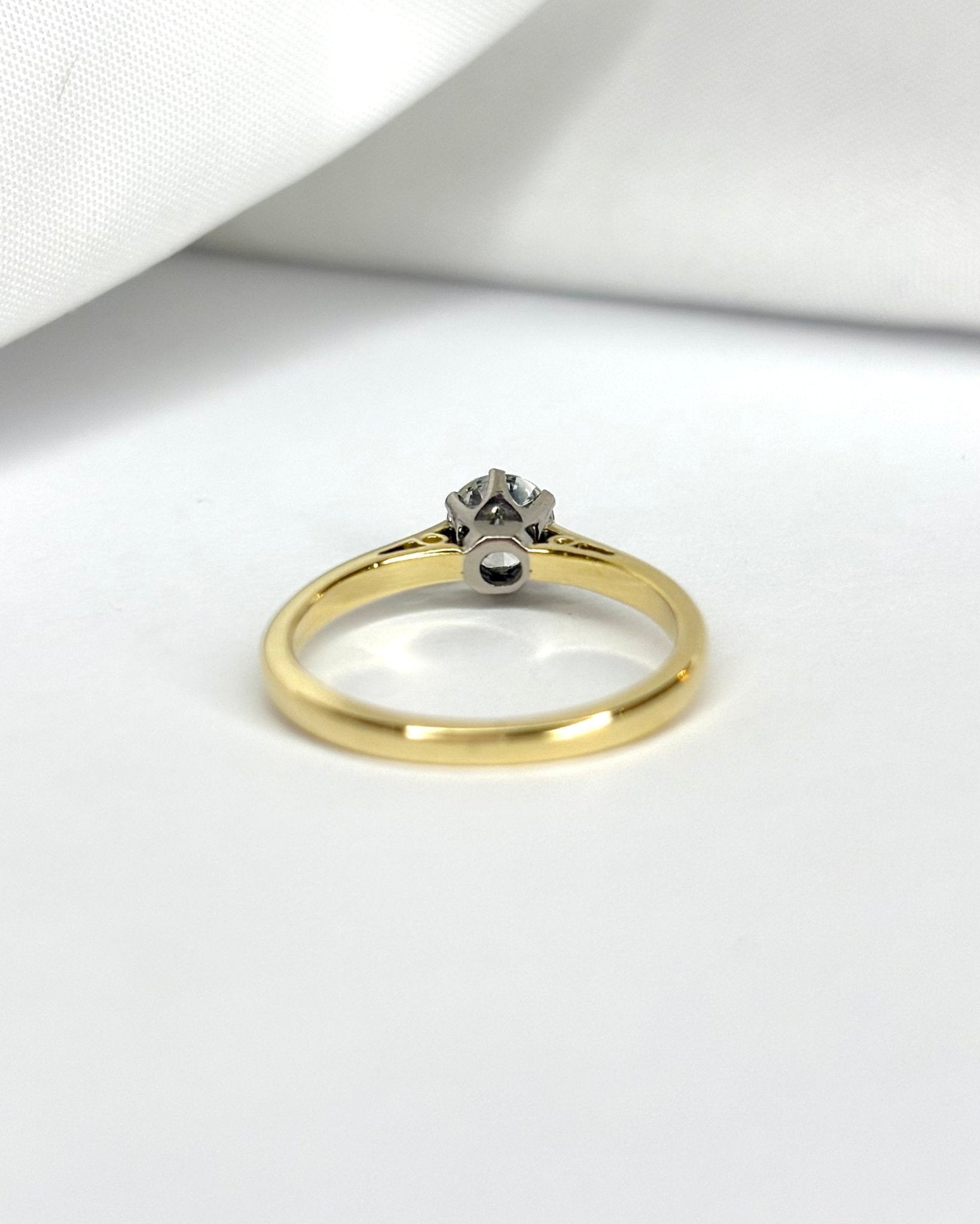 Solitaire Diamant 0.50 carat "Athéna" - Elliade Paris