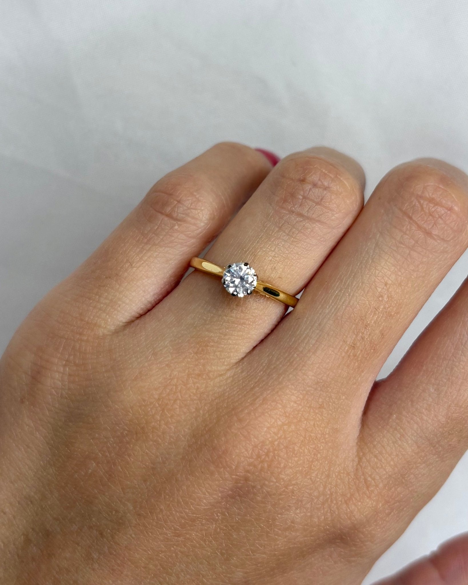 Solitaire Diamant 0.50 carat "Athéna" - Elliade Paris