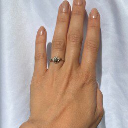 Bague fleur solitaire diamant "Carla"