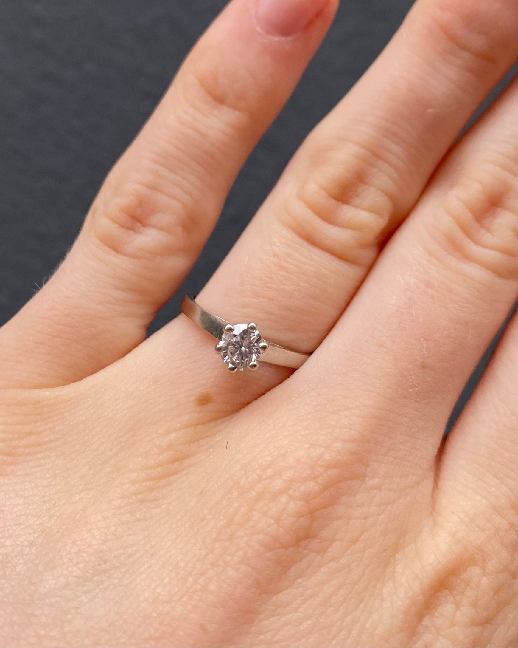 Bague Solitaire Diamant 0.42 carat "Péryla"
