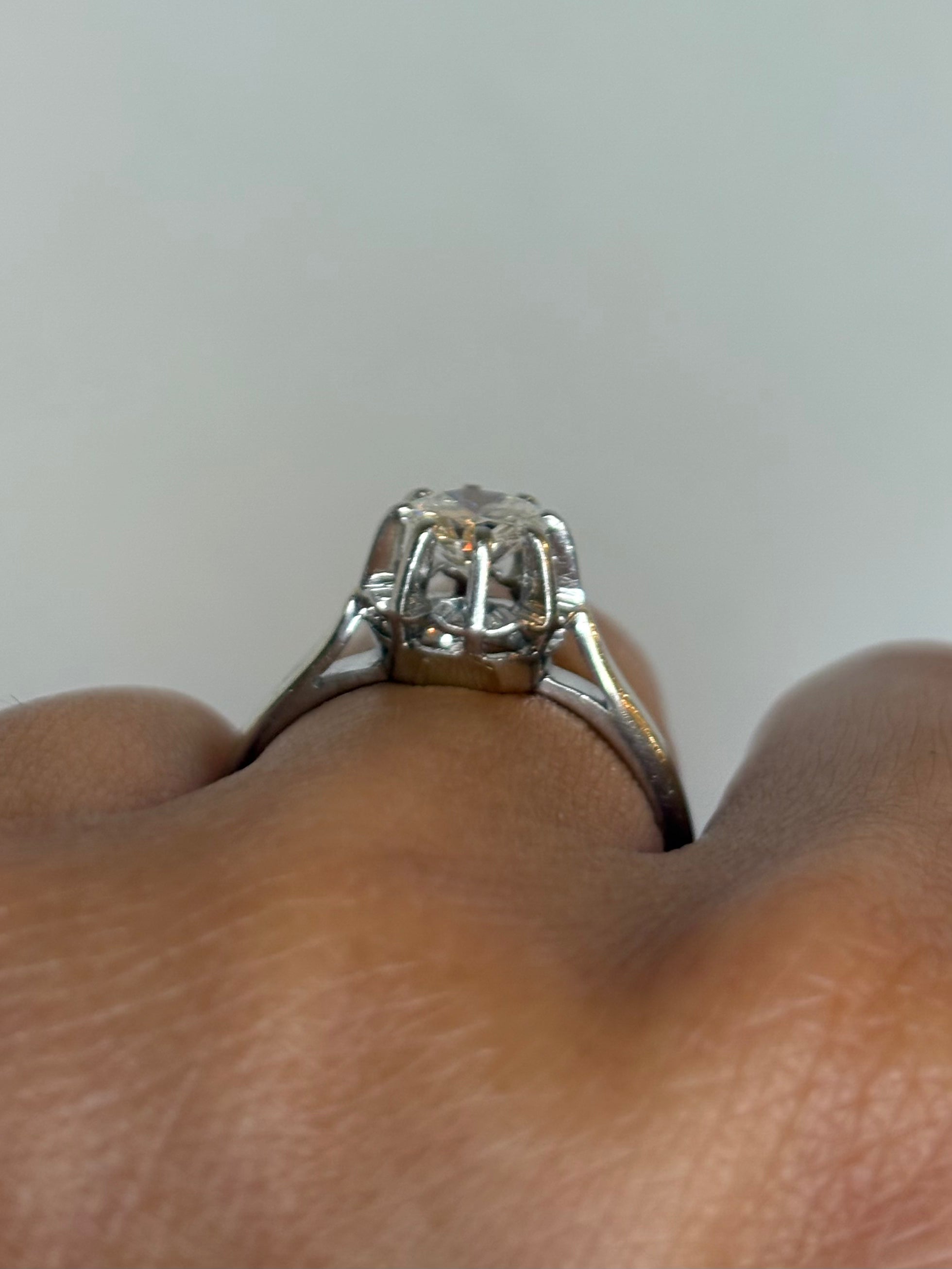 Bague Solitaire Diamant 0.85 carat "Abélia"