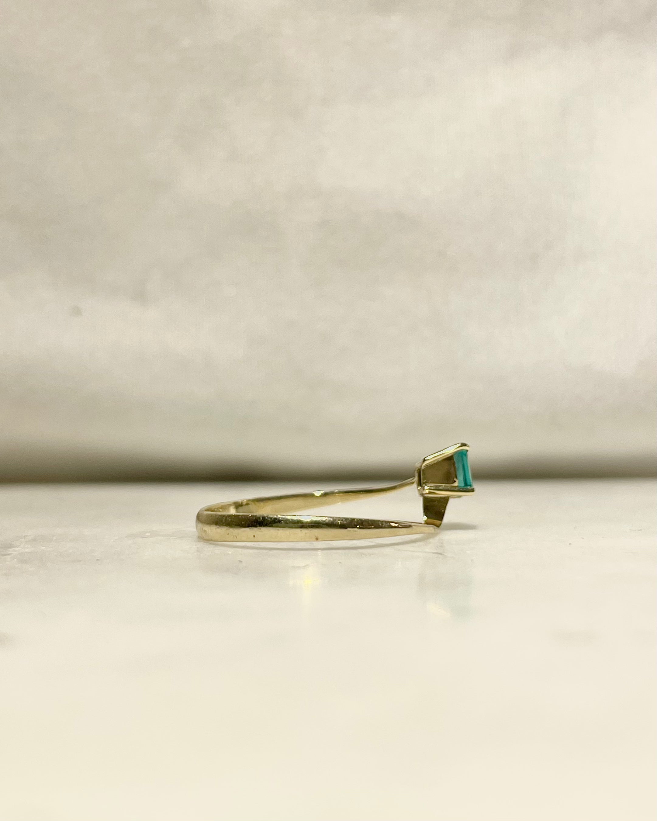 Bague Solitaire Émeraude "Eliska"