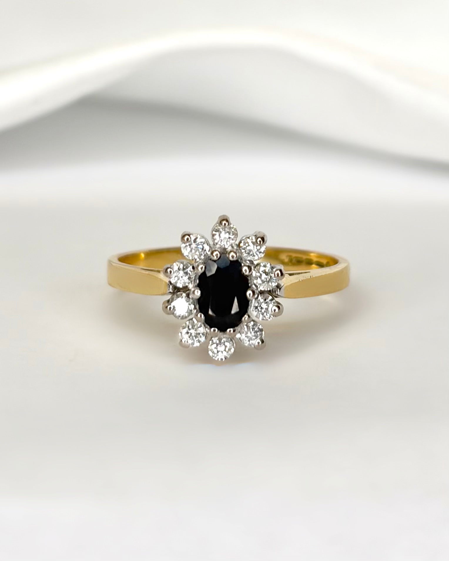 Bague marguerite saphir diamants "Maryline" - Elliade Paris