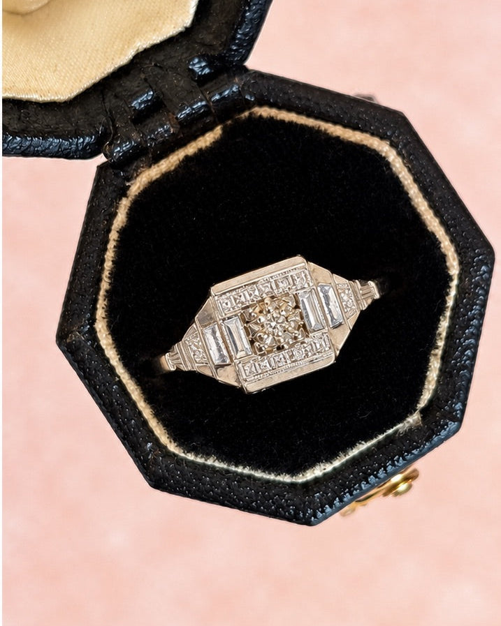 Tank Art Deco Diamond Ring "Juliette"