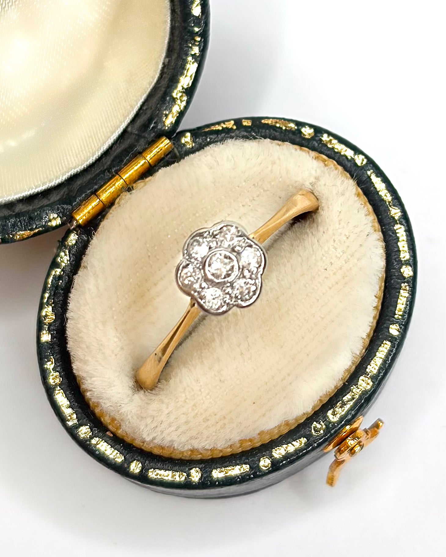 Anillo de diamantes Marguerite «Delphine»