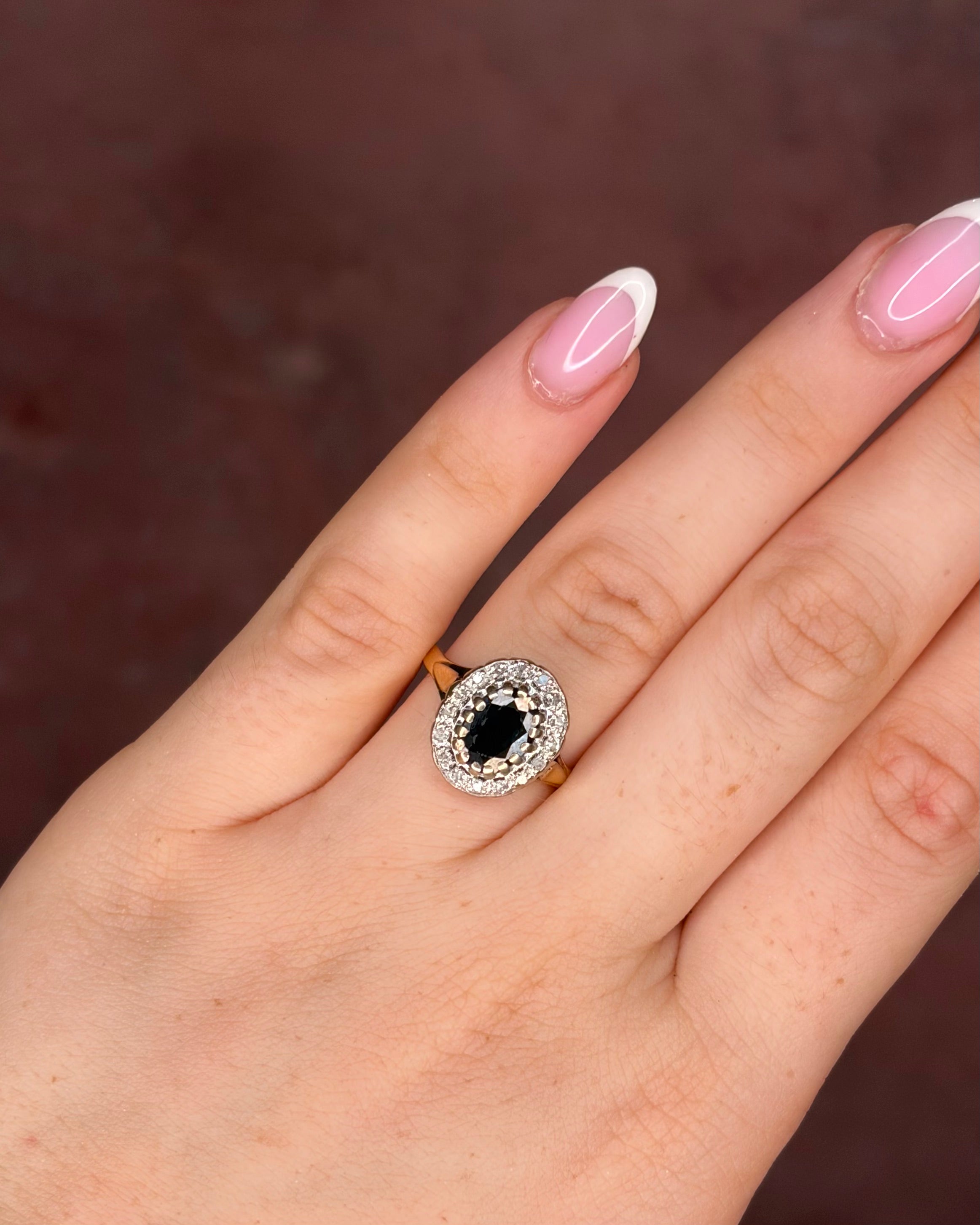 Marguerite Sapphire Ring 1.40 carat & Diamonds 4.53g "Stéphanie"