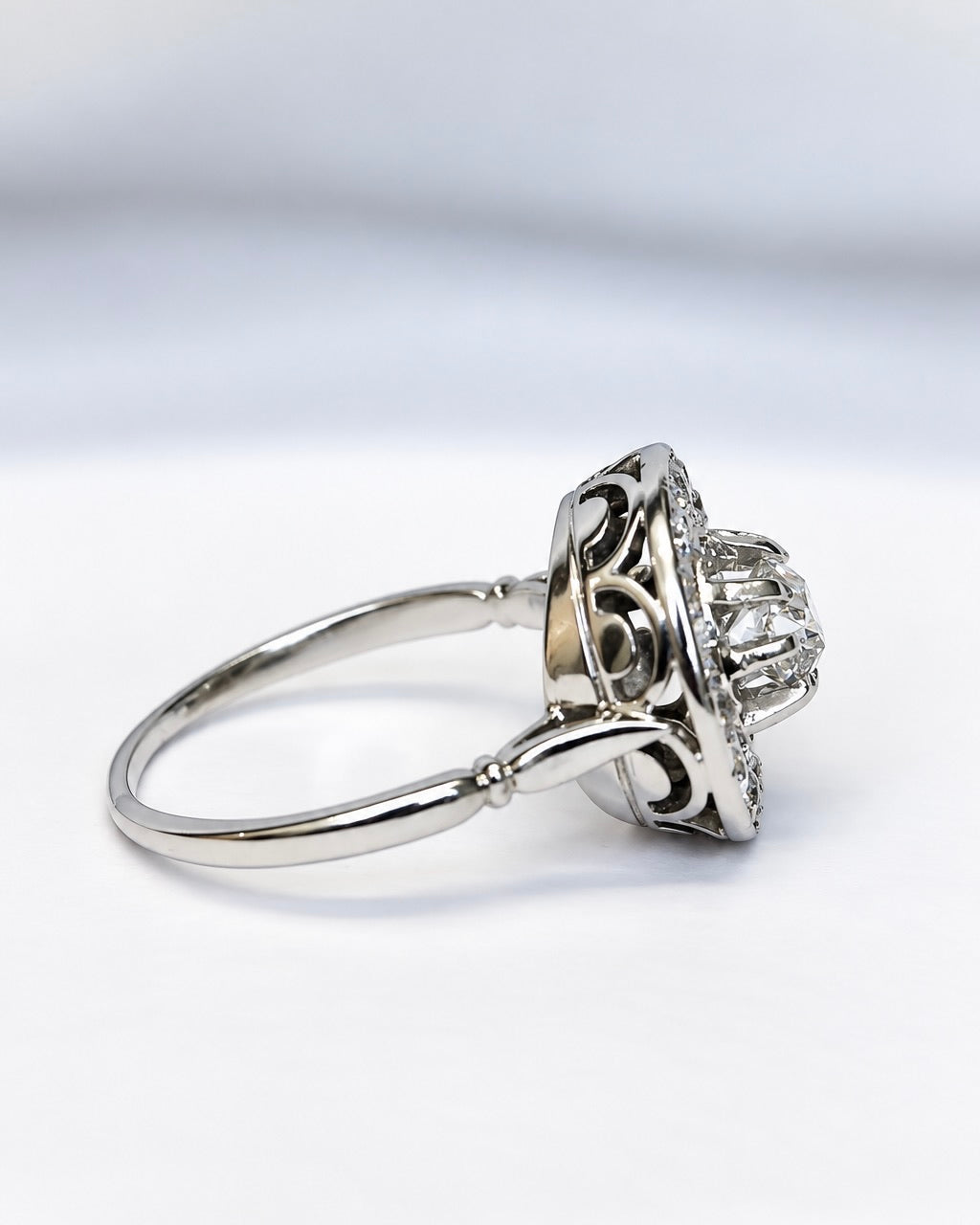 Art Deco Diamond Ring 0.98 carat 4.24g "Jaelle"