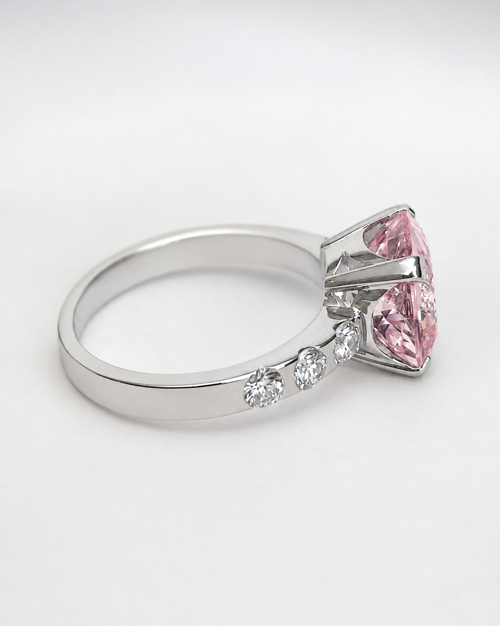 Bague Trilogie Morganite 3.58 carats & Diamants 0.48 carat 5.09g "Aela" - Elliade Paris