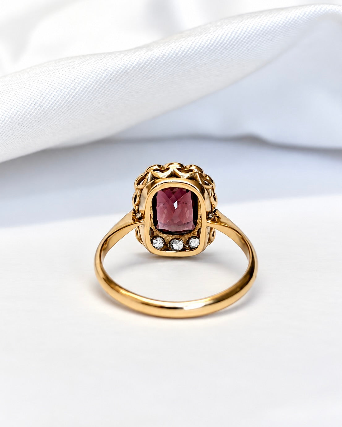 2.21-carat Tourmaline & 0.28-carat Diamond Cluster Ring "Maysa"