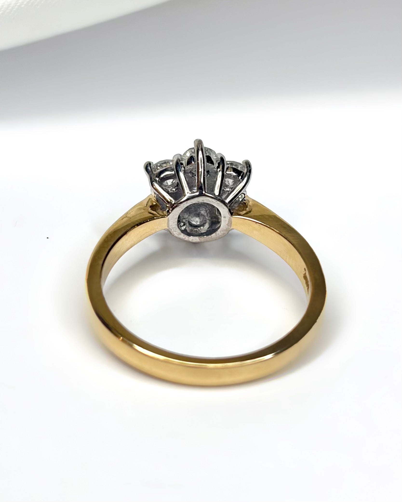 Bague Marguerite Diamants 1 carat 5.12g "Emma"