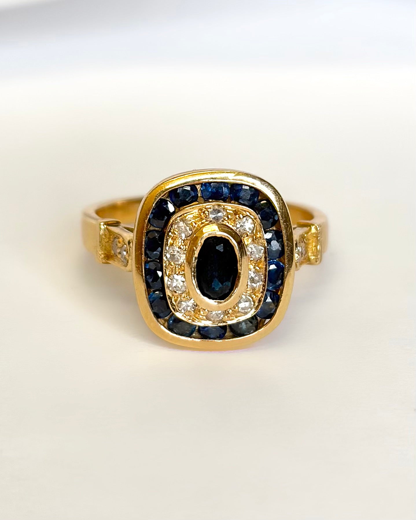Anillo estilo art déco con zafiros de 0,39 quilates y diamantes, 4,49 g, «Giuliana»