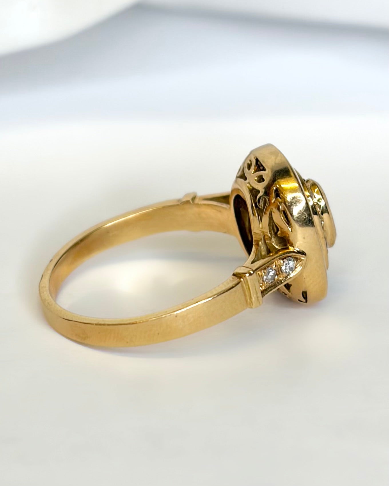 Anillo estilo art déco con zafiros de 0,39 quilates y diamantes, 4,49 g, «Giuliana»