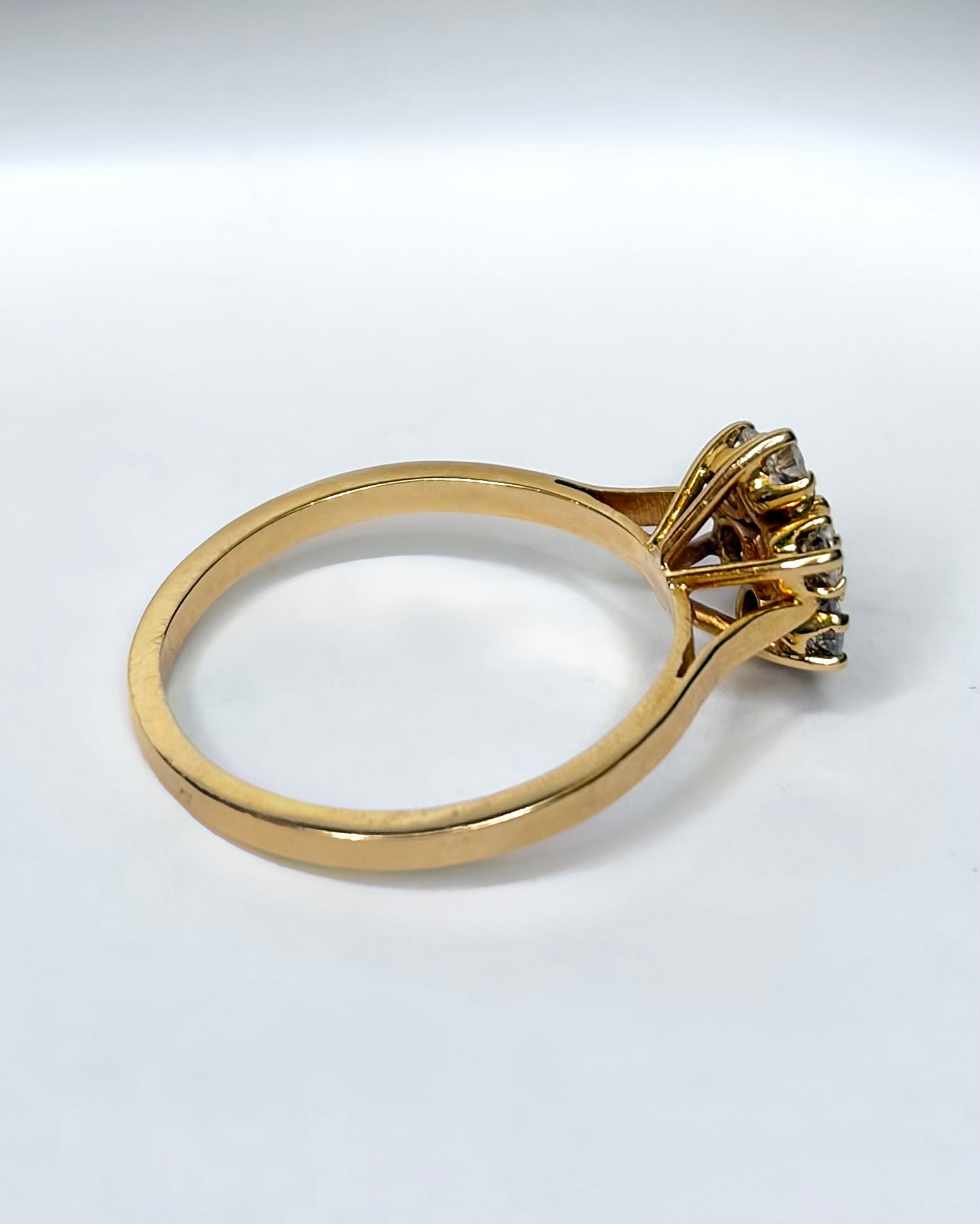 Bague Marguerite Diamants 0.70 carat "Alexandrine"