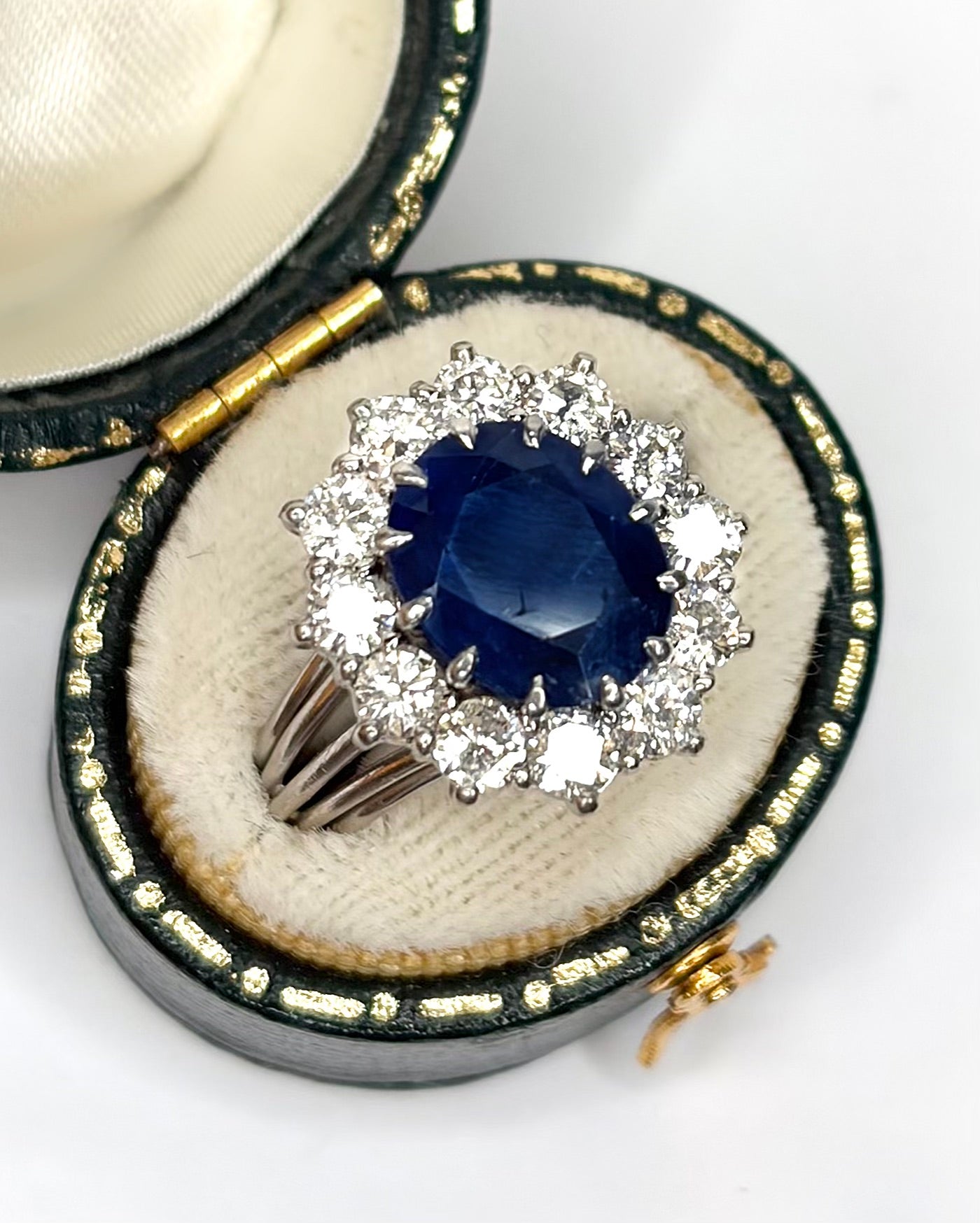 "Dahlia" Marguerite Ring with 4.20 Carat Sapphire & 1.08 Carat Diamonds