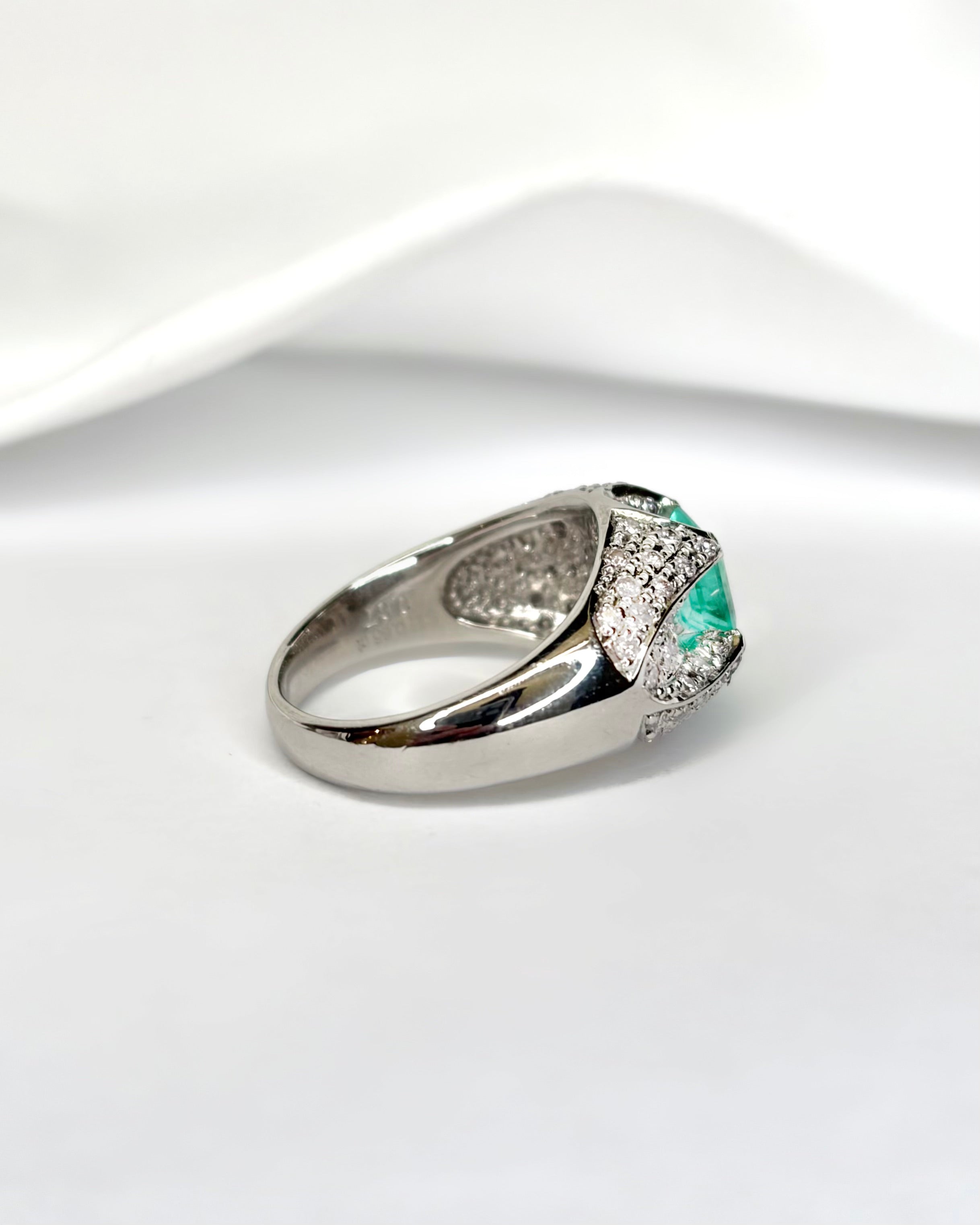 Emerald & Diamond Bangle Ring "Emy"