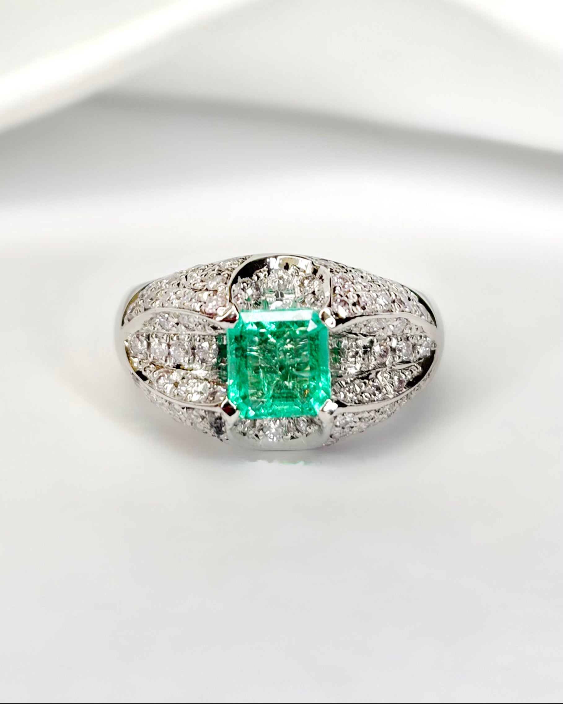 Emerald & Diamond Bangle Ring "Emy"