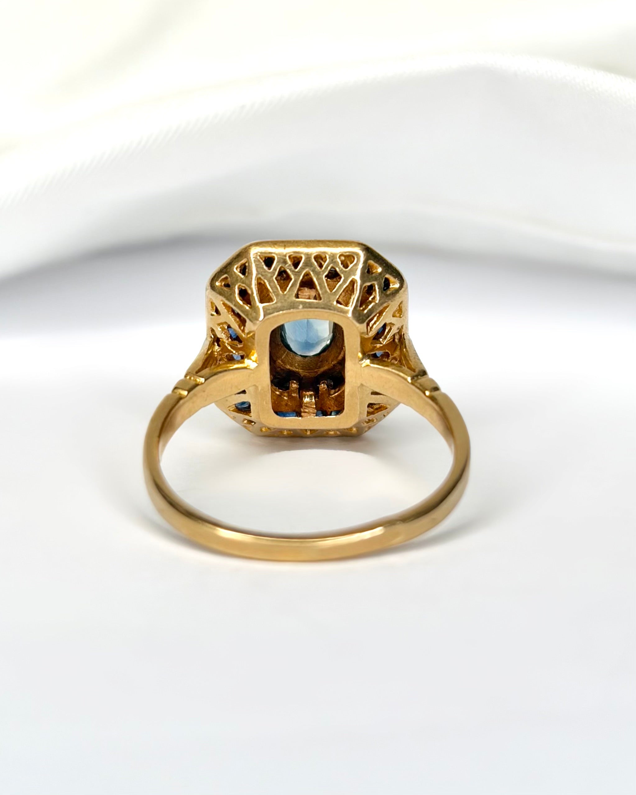 Art Deco Style Ring with 1.19 Carat Sapphires & 5.38g Diamonds "Louise"