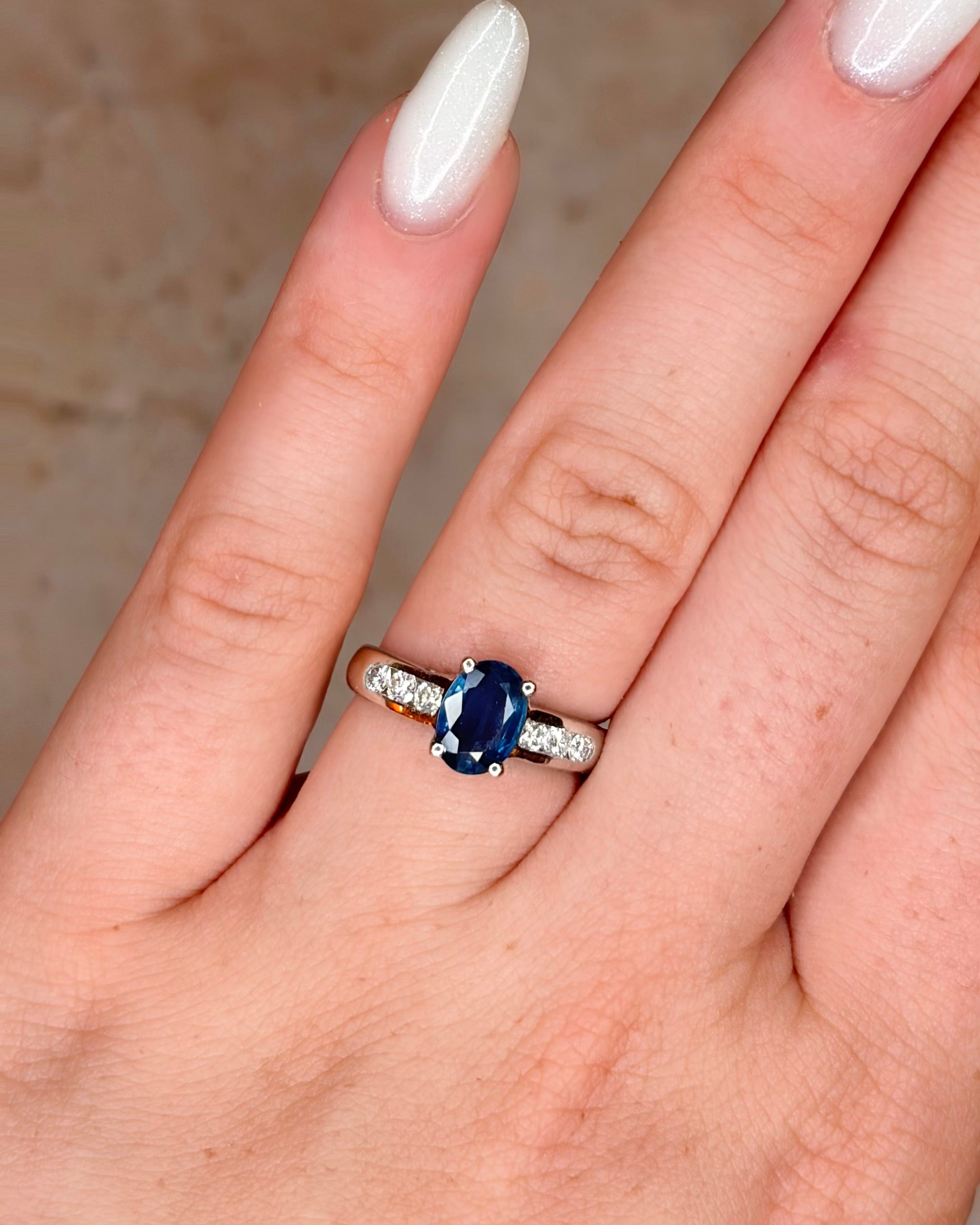 Solitaire Sapphire 1 Carat & Diamonds Ring "Gina"