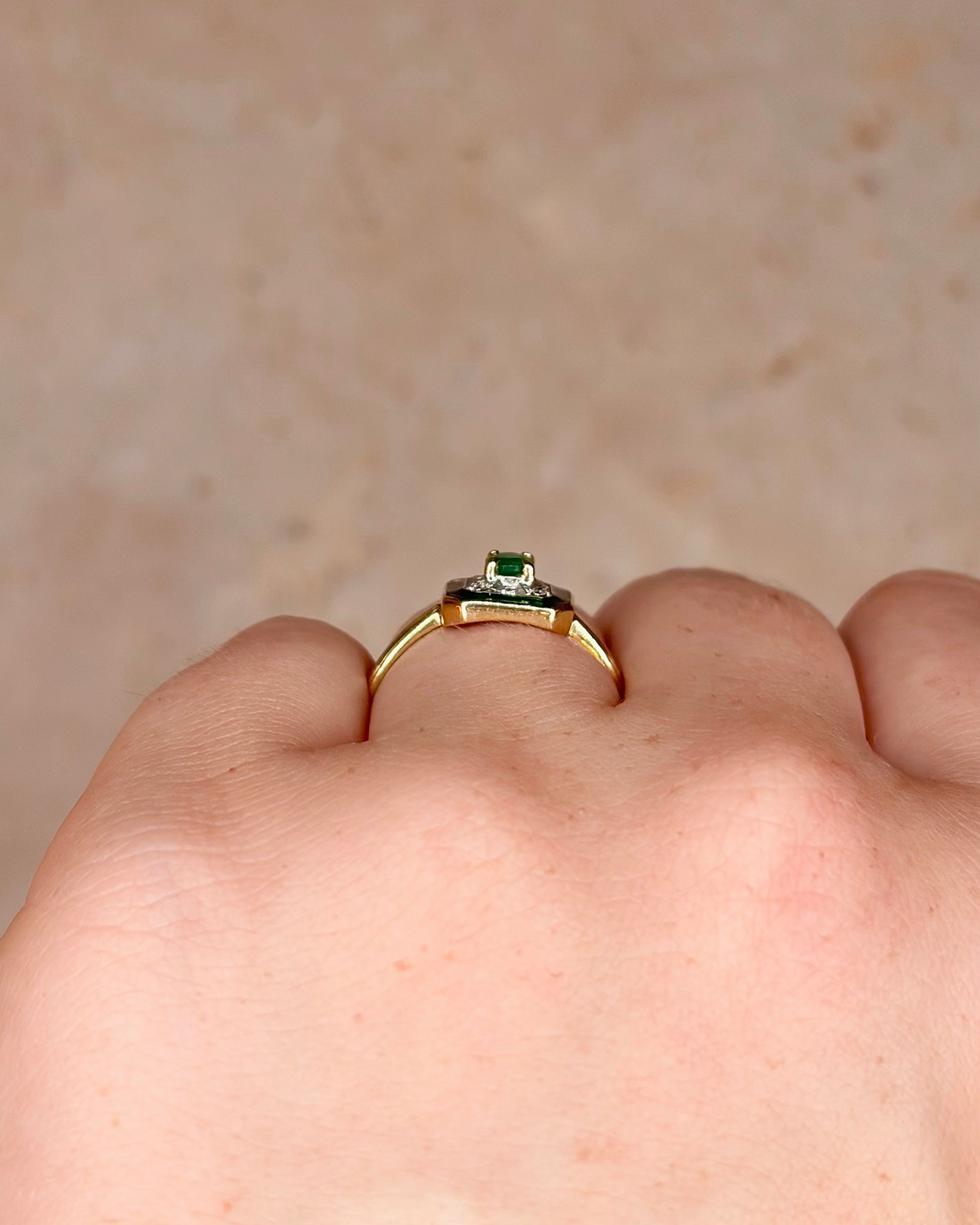 Art Deco Style Emerald & Diamond Ring "Roberta"