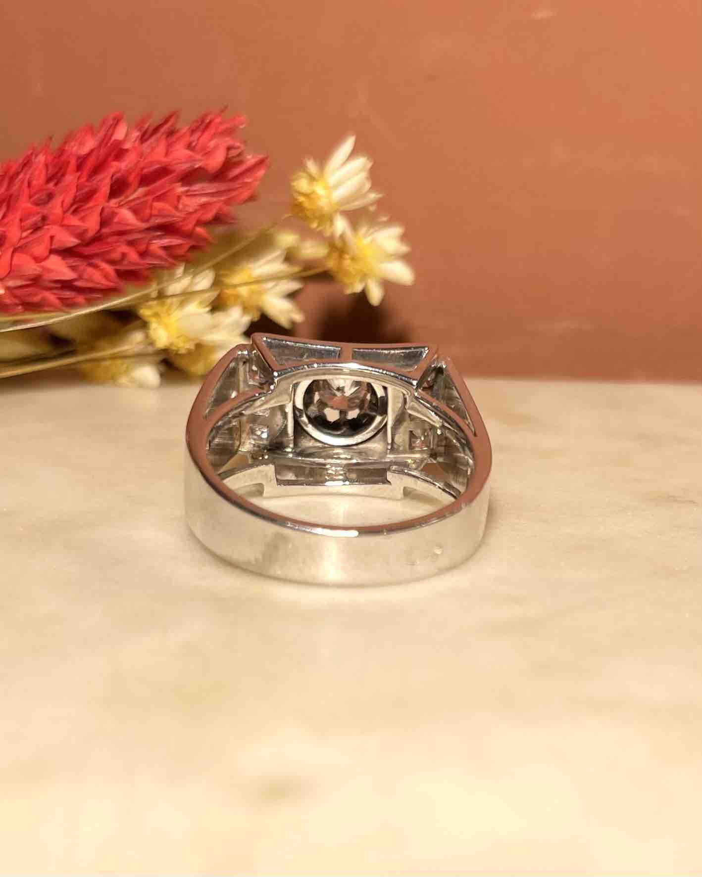 Anillo de tanque de diamantes vintage "Athénaïs"