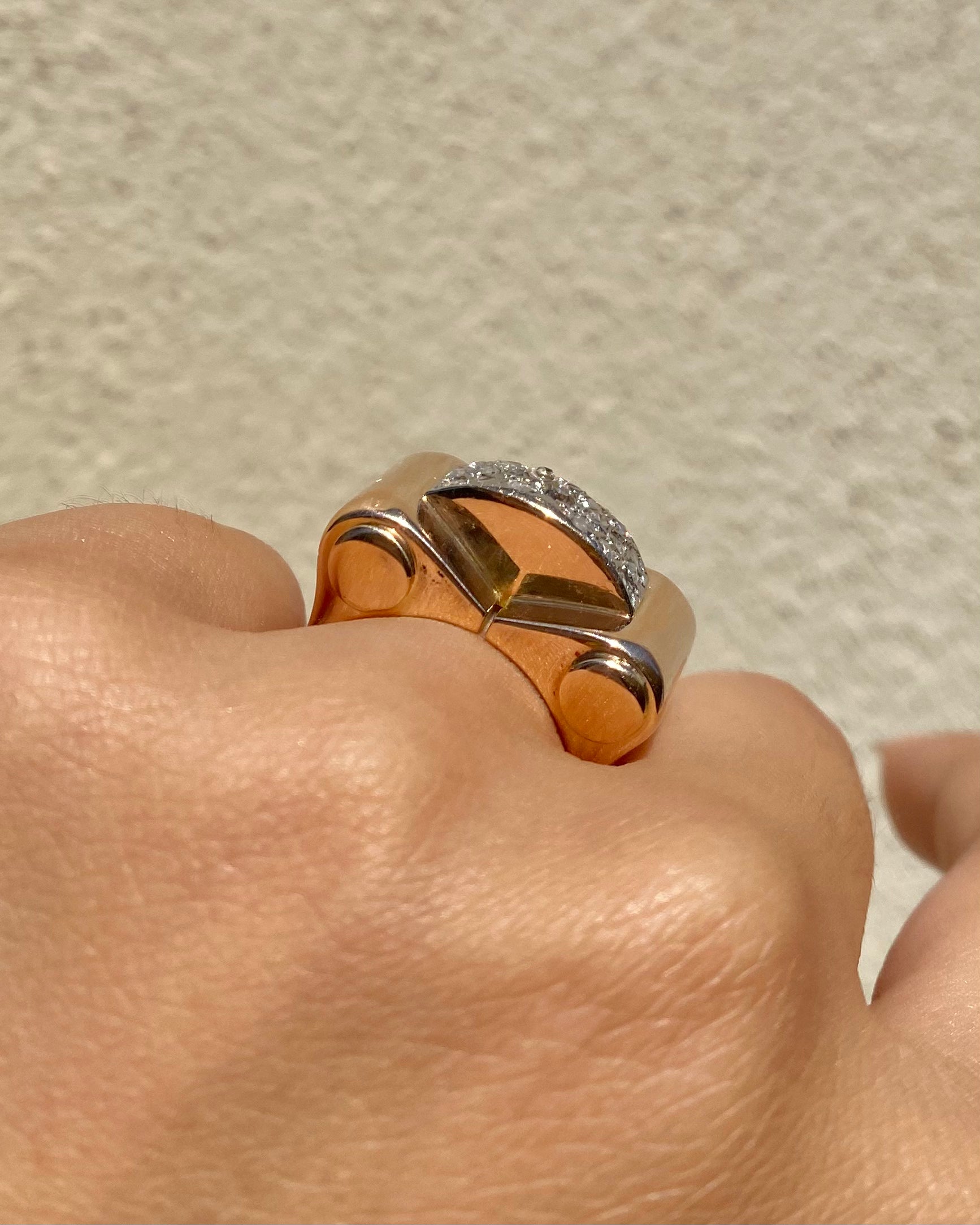 Bague Tank Diamants & Or 18 carats 11.06g "Perrine"