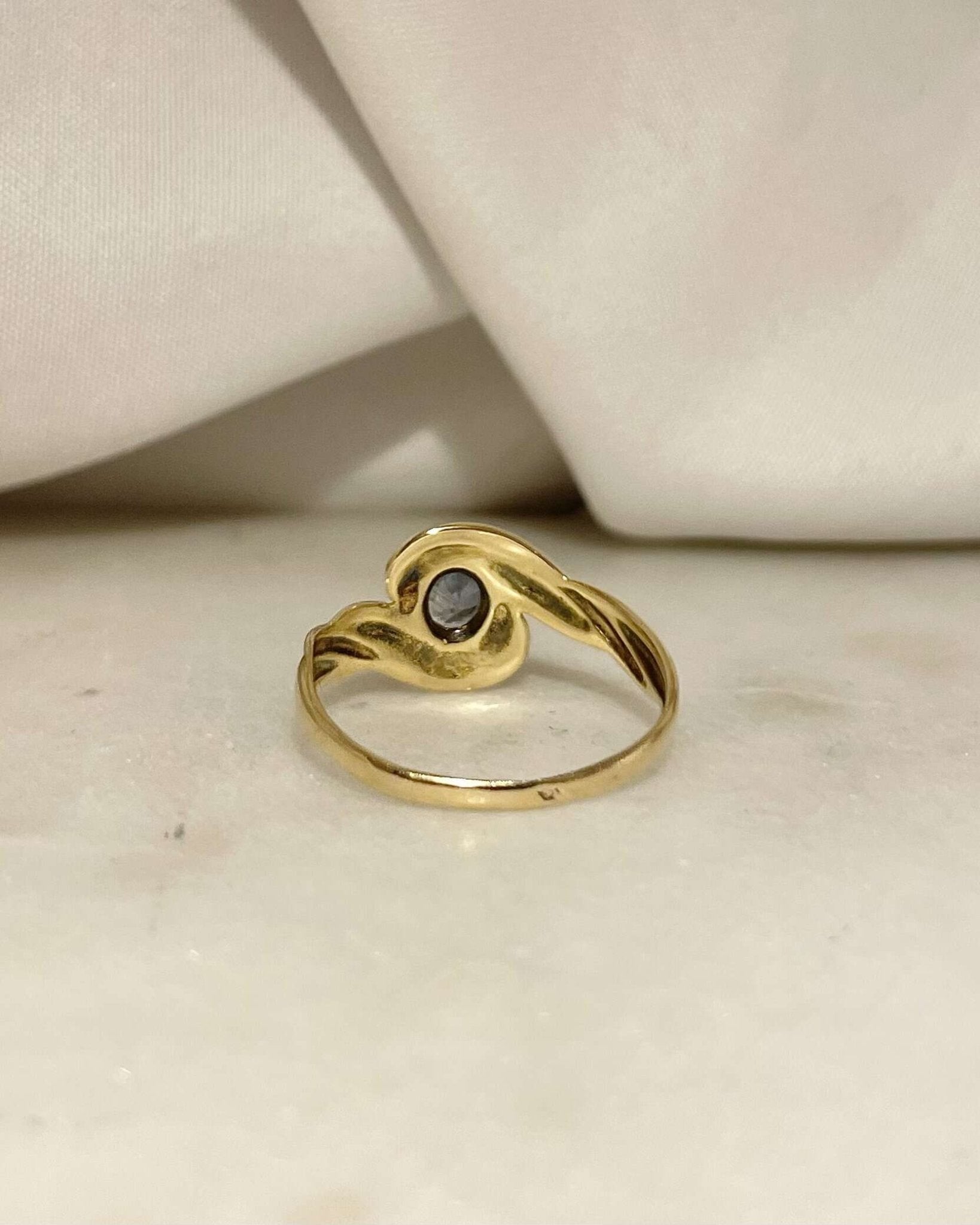 Tourbillon Saphir 0.55 carat "Finelle" - Elliade Paris