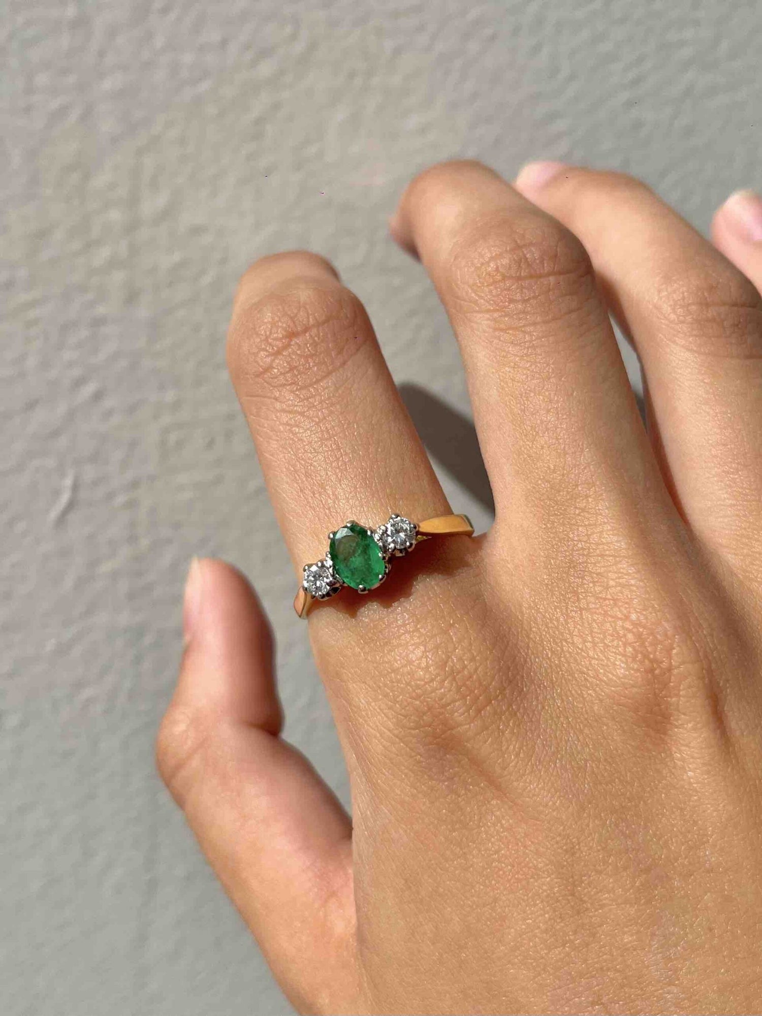 Bague Trilogie émeraude et Diamants "Salima"