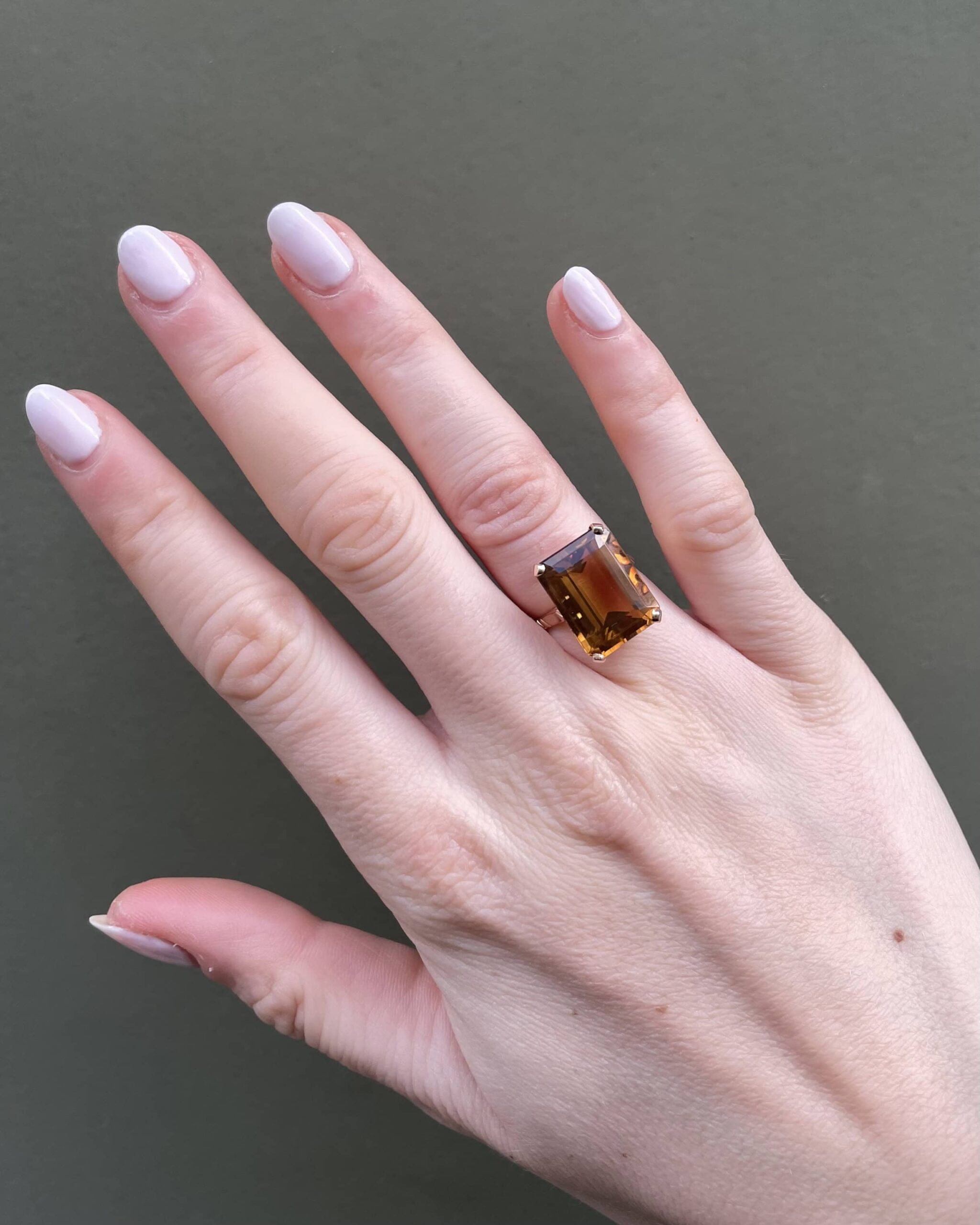 Anillo de cóctel "Sacha" de citrino de 10,40 quilates