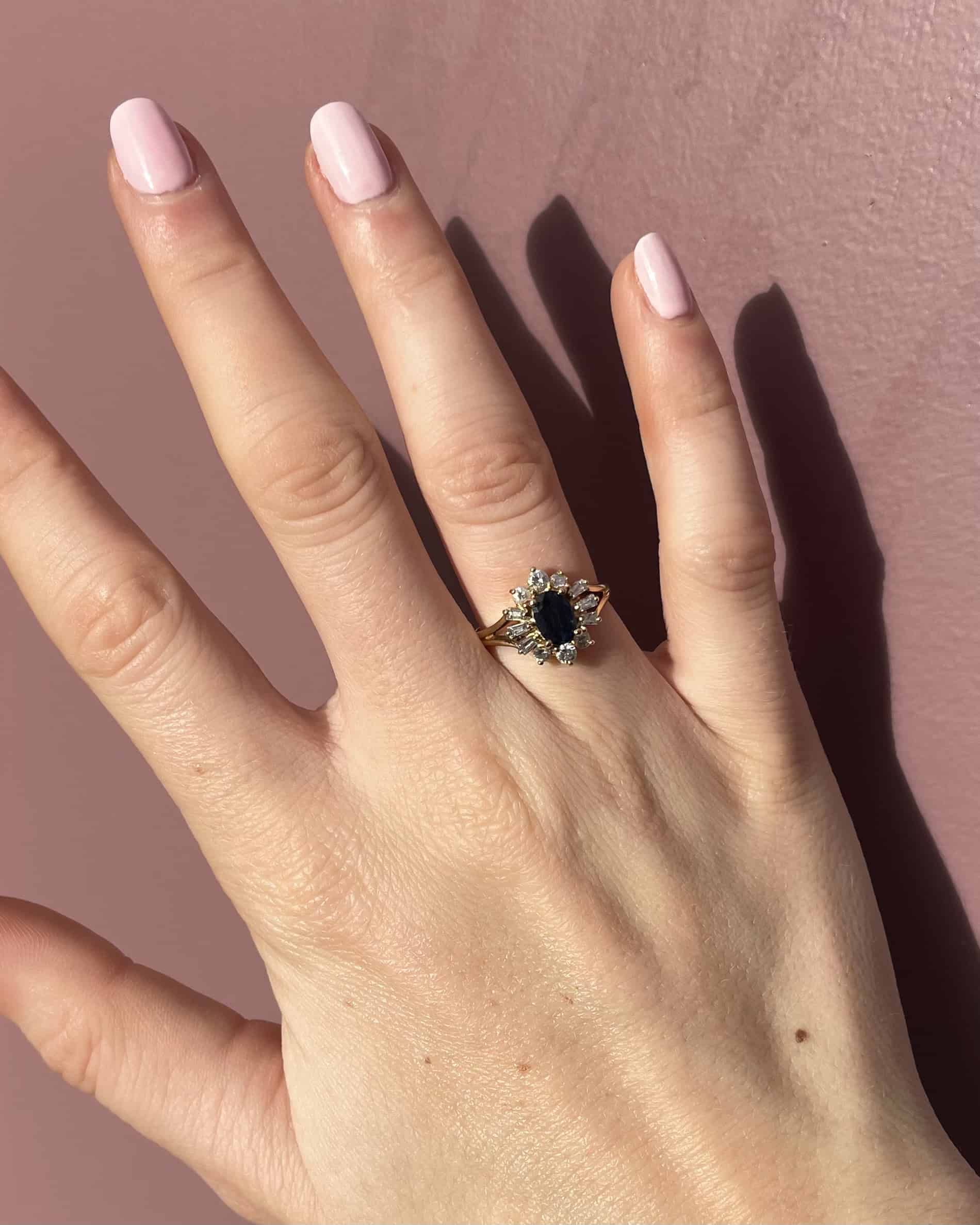Bague Marguerite Saphir 0.75 Carat & Diamants 0.52 carat "Suzanne"