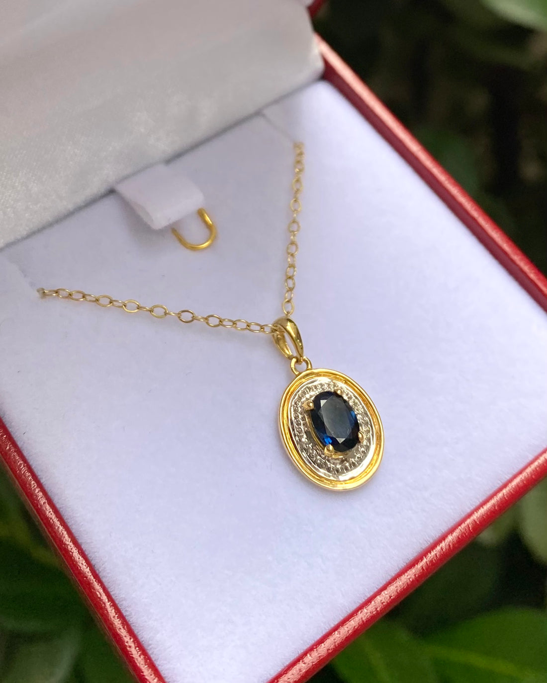 Pendentif Saphir 0.80 carat &amp; Diamants &quot;Azure&quot;