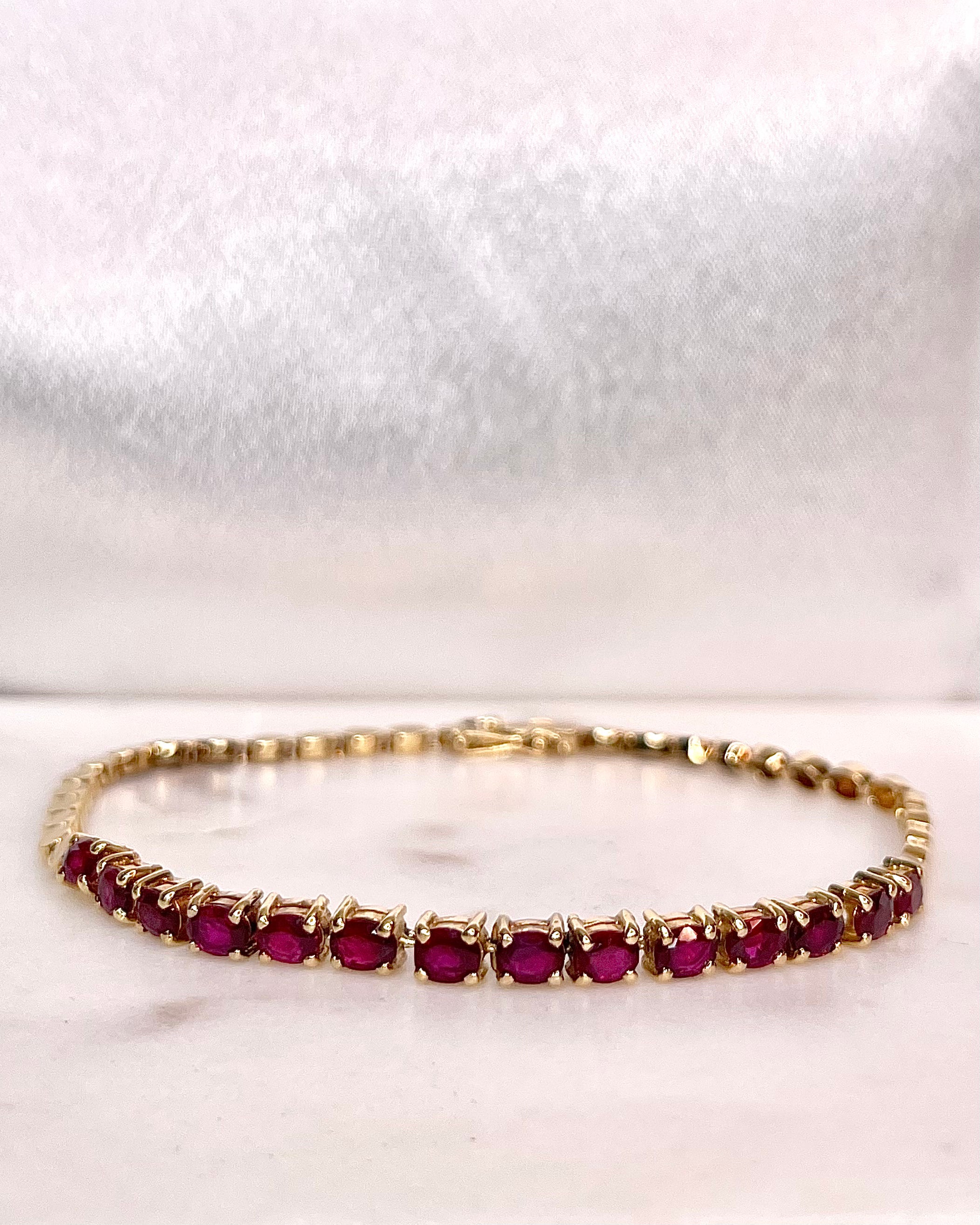 Bracelet Rivière Rubis 3.50 carats "Nolae"