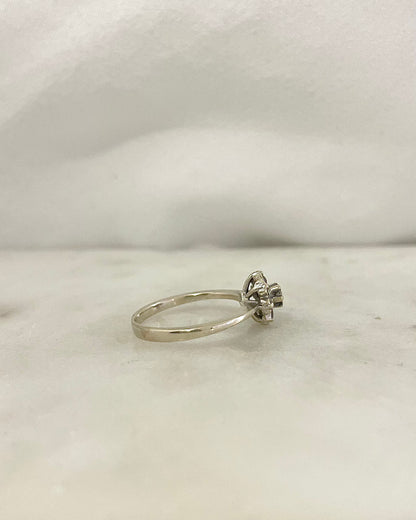 Bague Marguerite Diamants 0.22 carat &quot;Guillemette&quot;