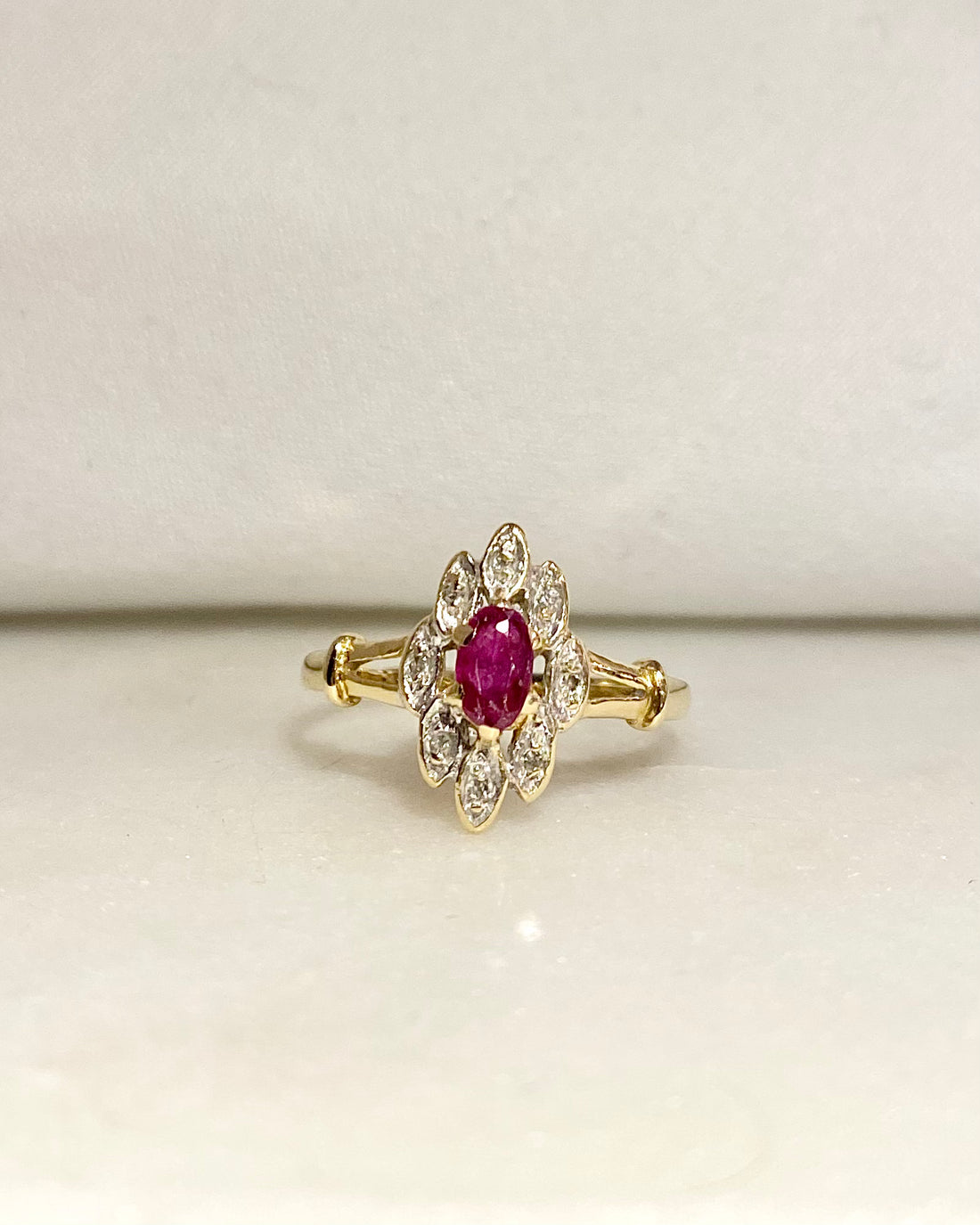 Bague Marguerite Rubis 0.25 carat &amp; Diamants &quot;Rose&quot;