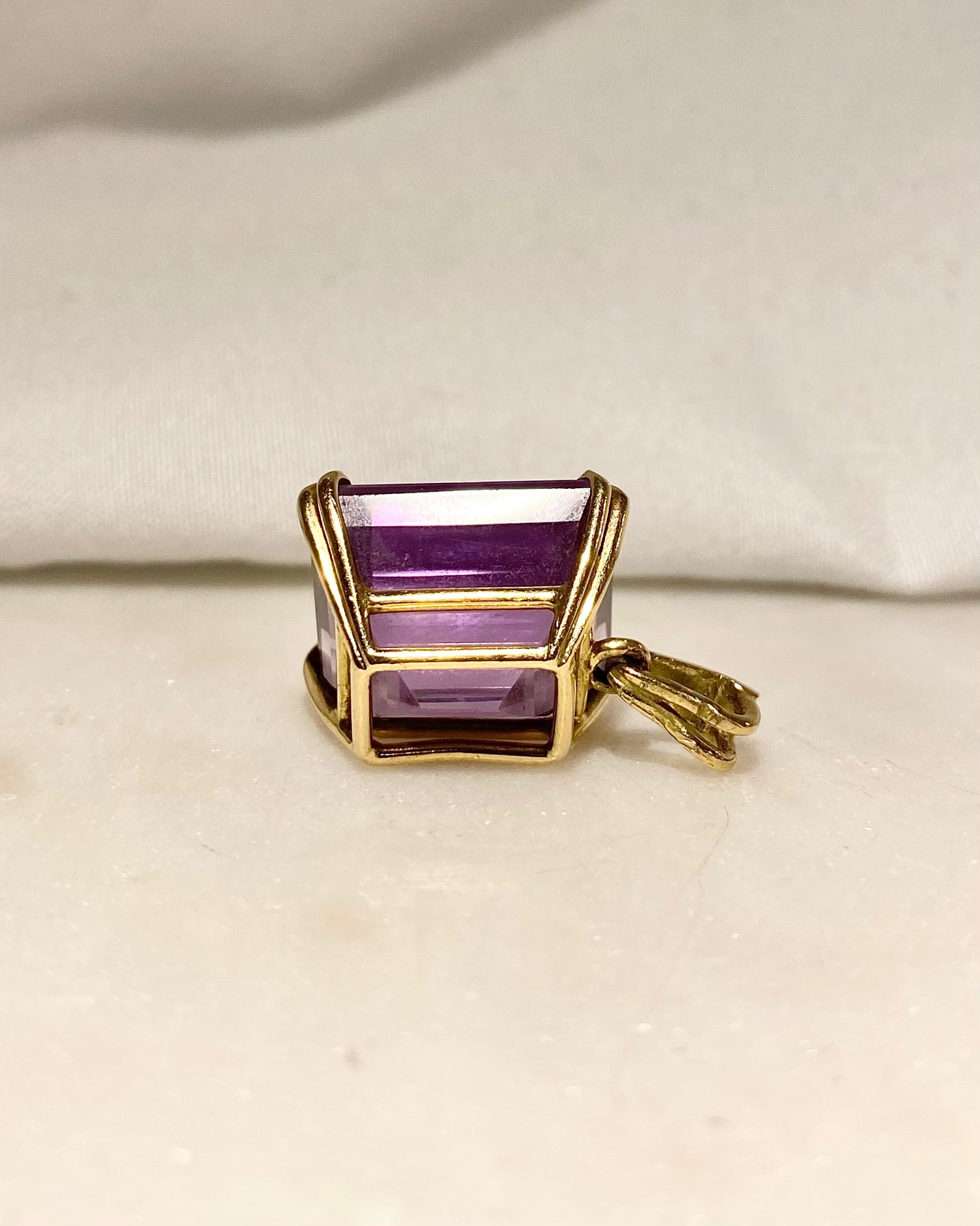 Pendentif Améthyste 16.20 carats “Victorine”