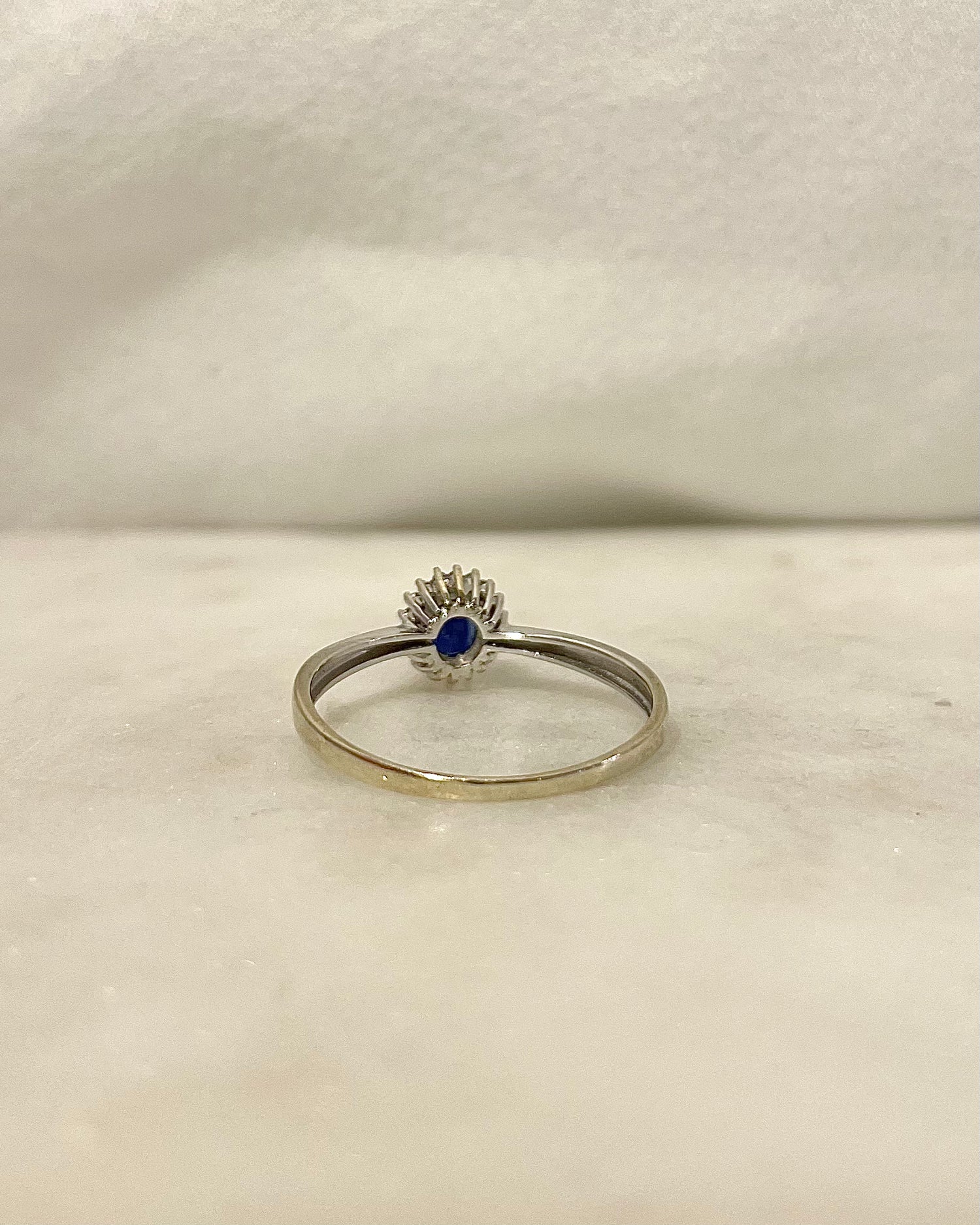 Bague Marguerite Saphir 0.50 carat &amp; Diamants &quot;Solange&quot;