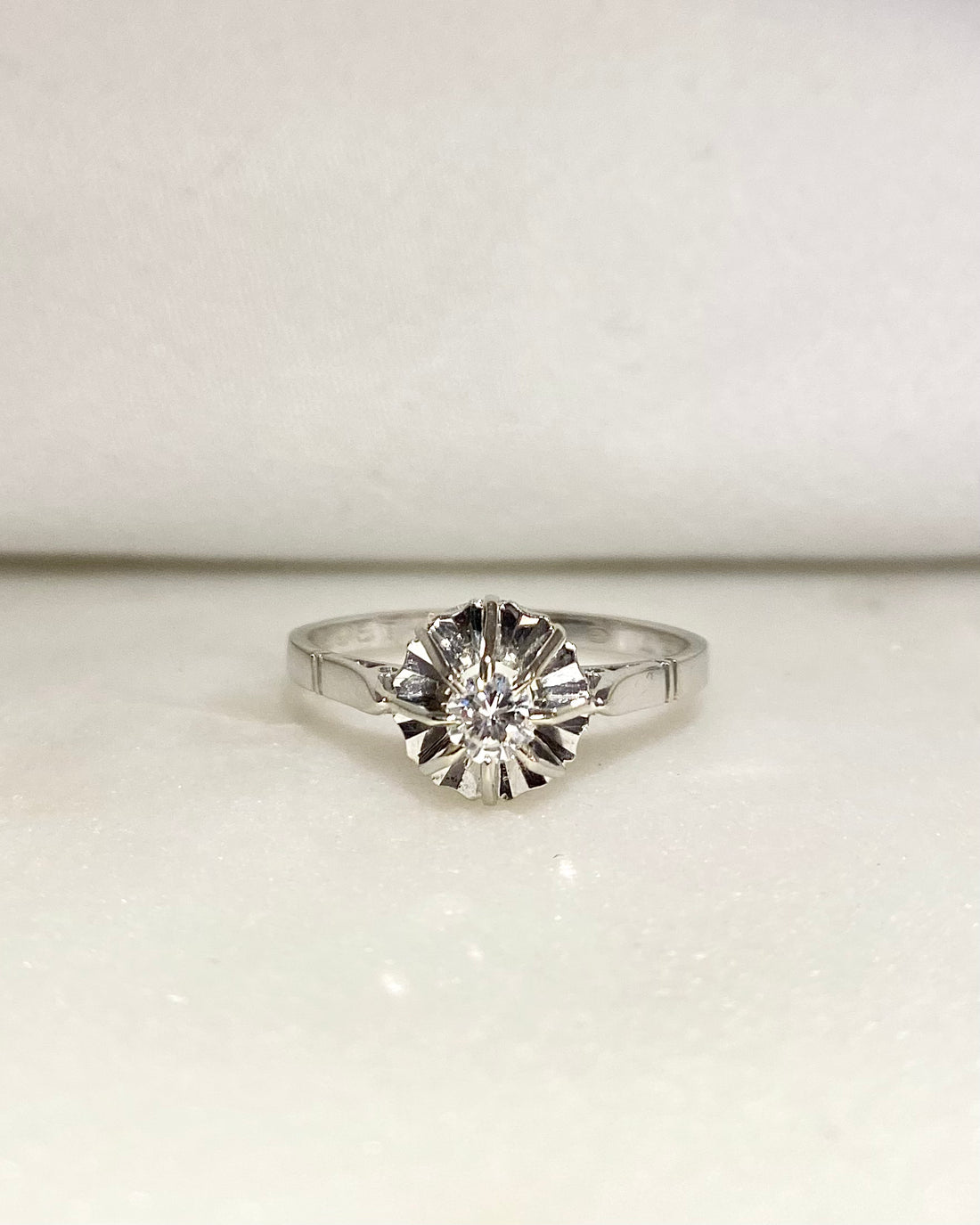Bague Solitaire Diamant 0.18 carat &quot;Louise&quot;