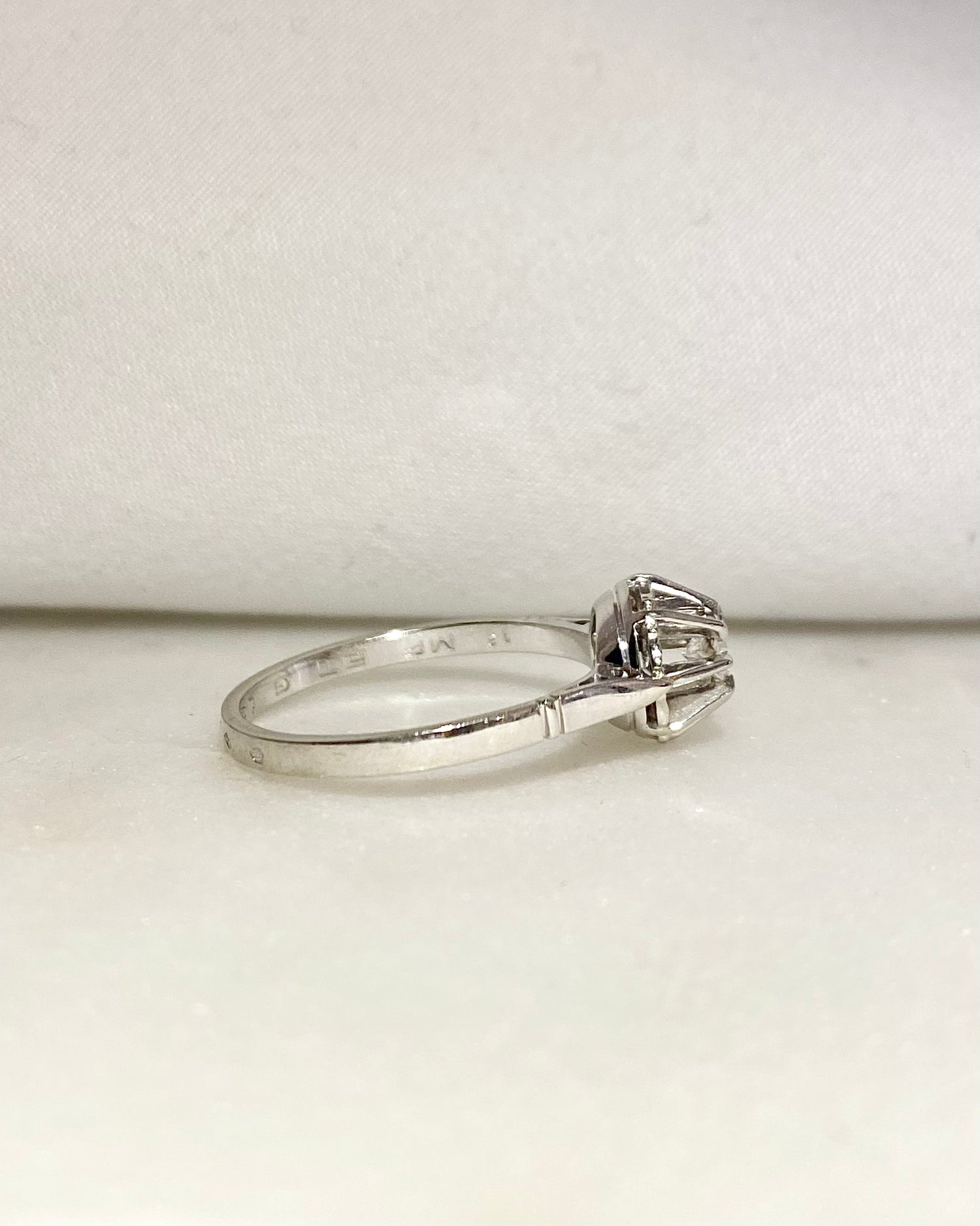 Bague Solitaire Diamant 0.18 carat &quot;Louise&quot;