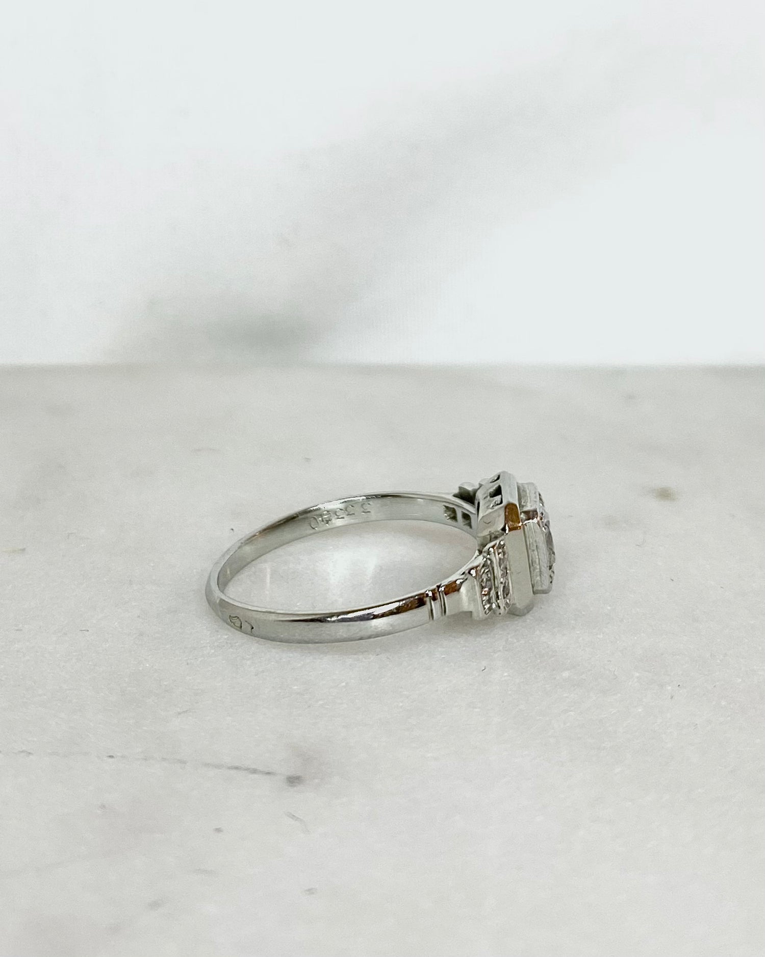 Bague Art-Déco Diamants &quot;Thalya&quot;
