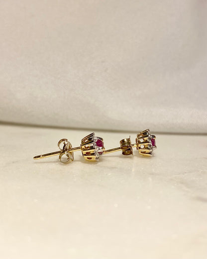 Boucles Marguerite Rubis &amp; Diamants &quot;Mexia&quot;