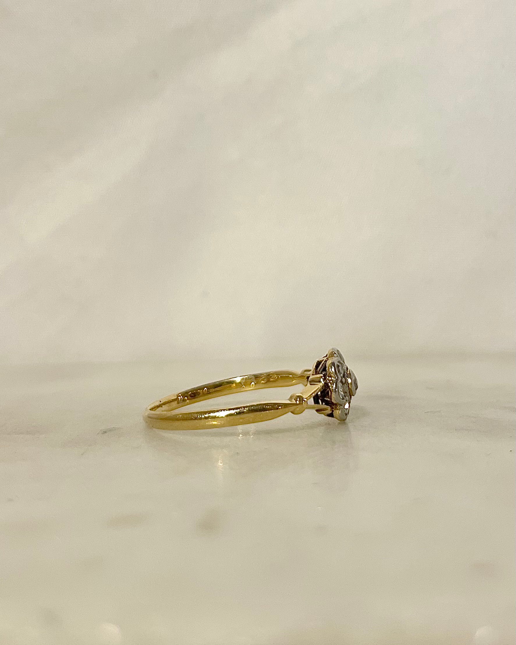 Art Deco Daisy Diamond Ring "Mielle"