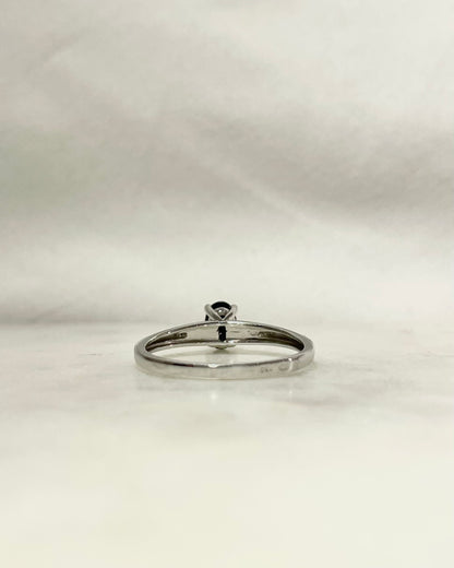 Bague Solitaire Saphir 0.65 carat &amp; Diamants &quot;Oxa&quot;