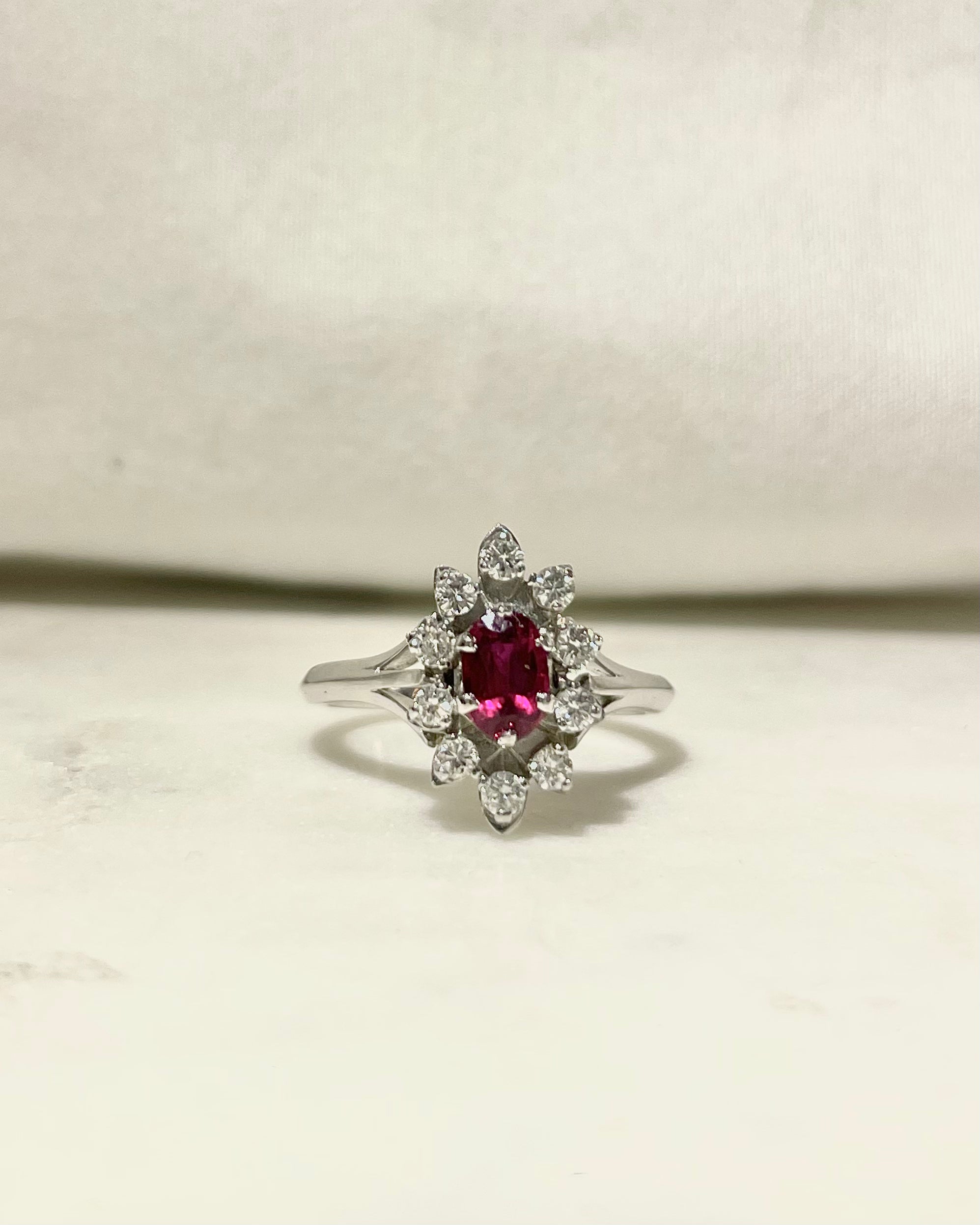 Bague Marguerite Rubis 0.70 carat &amp; Diamants "Yelma"