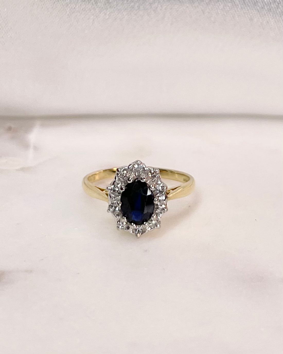 Bague Marguerite Saphir et Diamants “Yunaé”