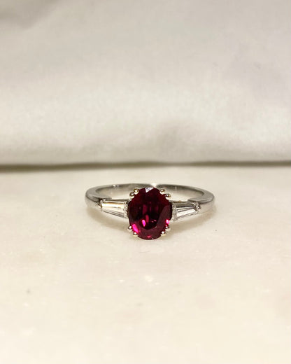 Bague Solitaire Rubis 1.25 carat &amp; Diamants &quot;Soline&quot;
