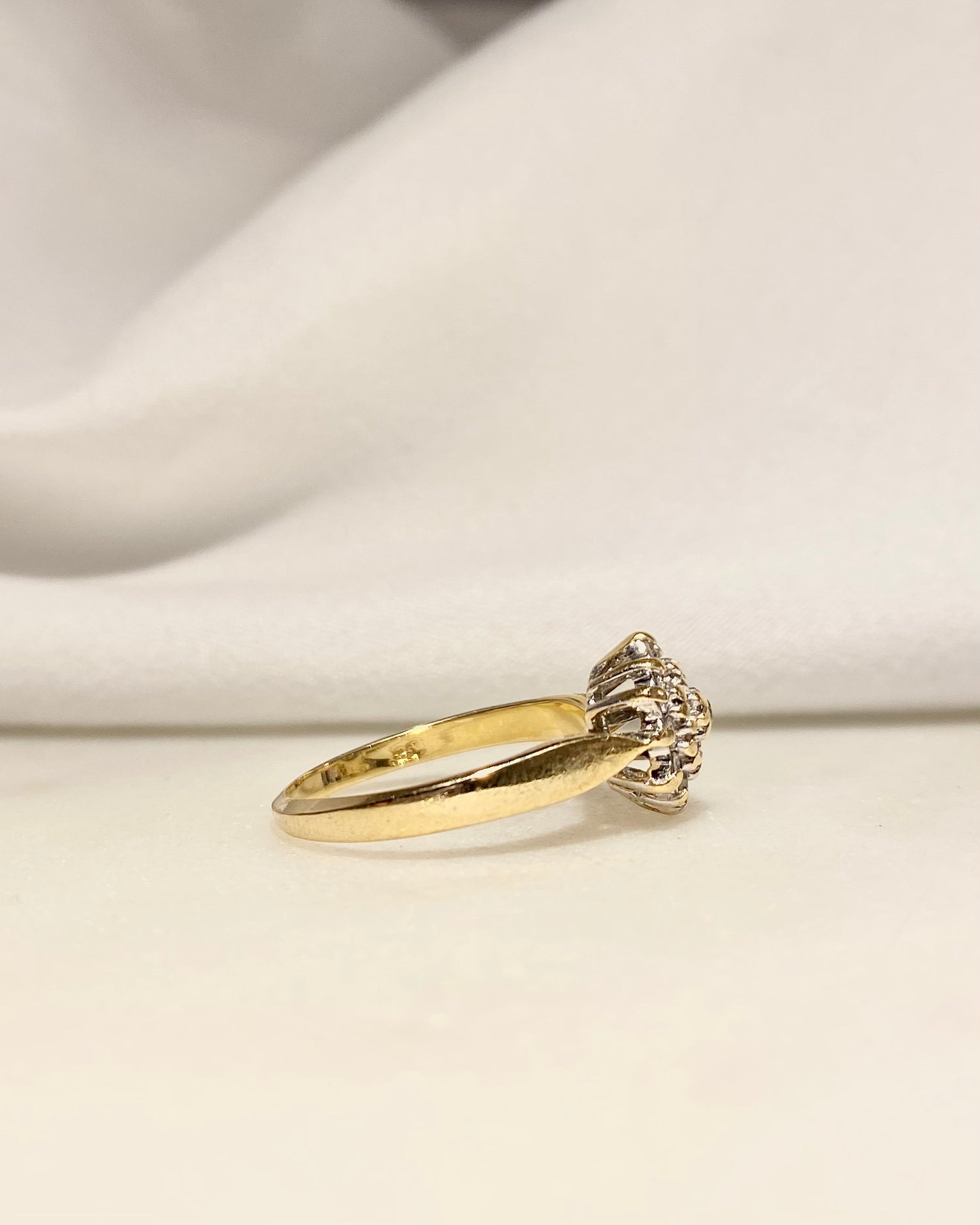 Bague Marguerite Diamants 0.38 carat “Jonquille”