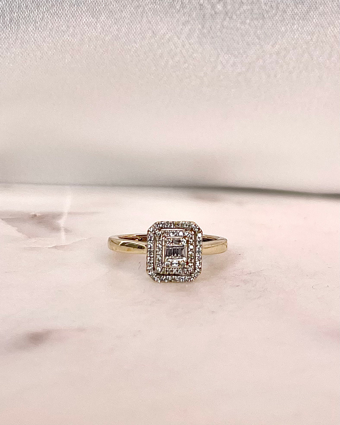 Bague Marguerite 67 Diamants &quot;Arya&quot;