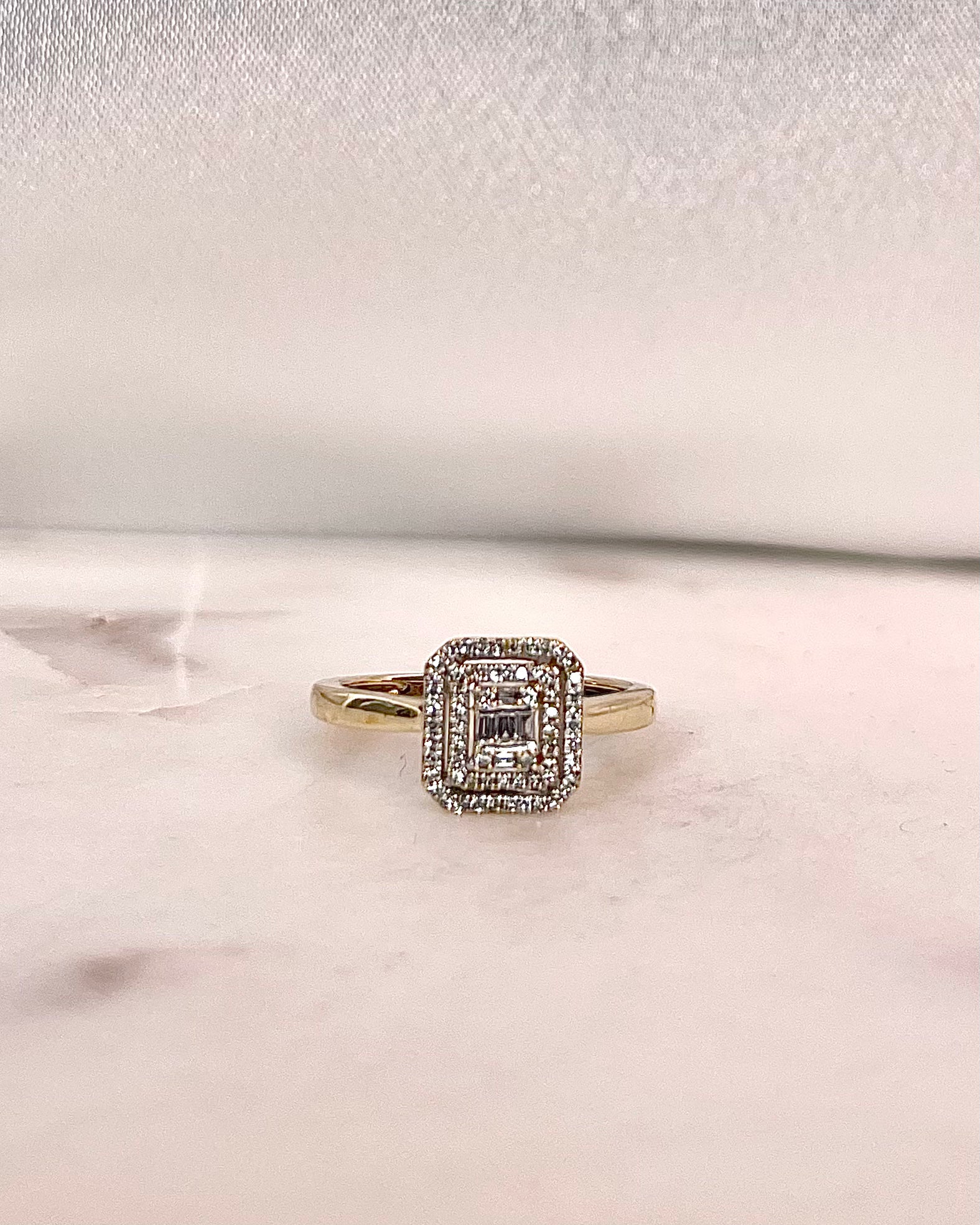 Bague Marguerite 67 Diamants &quot;Arya&quot;